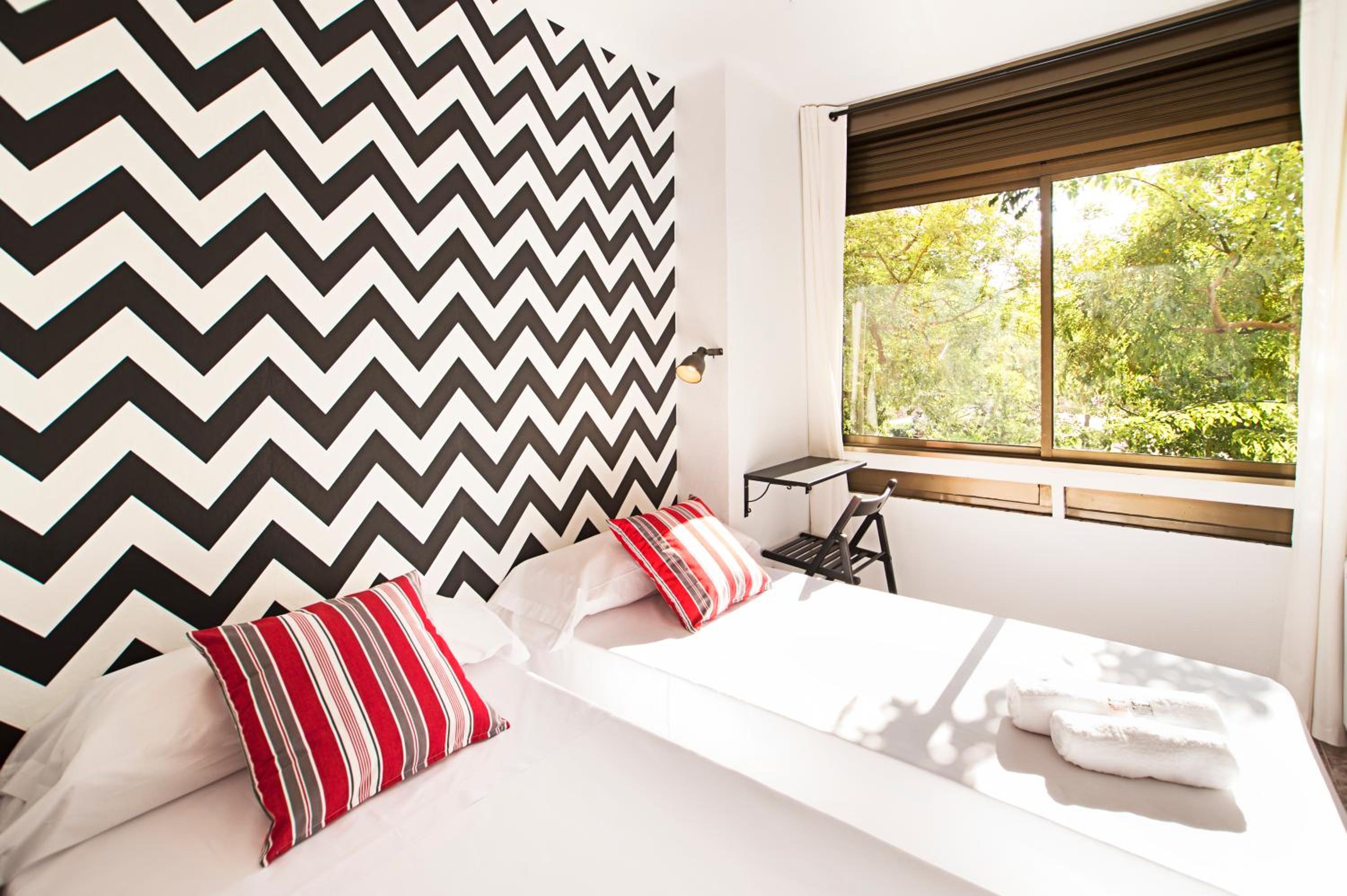 Deluxe Twin Room photo 2