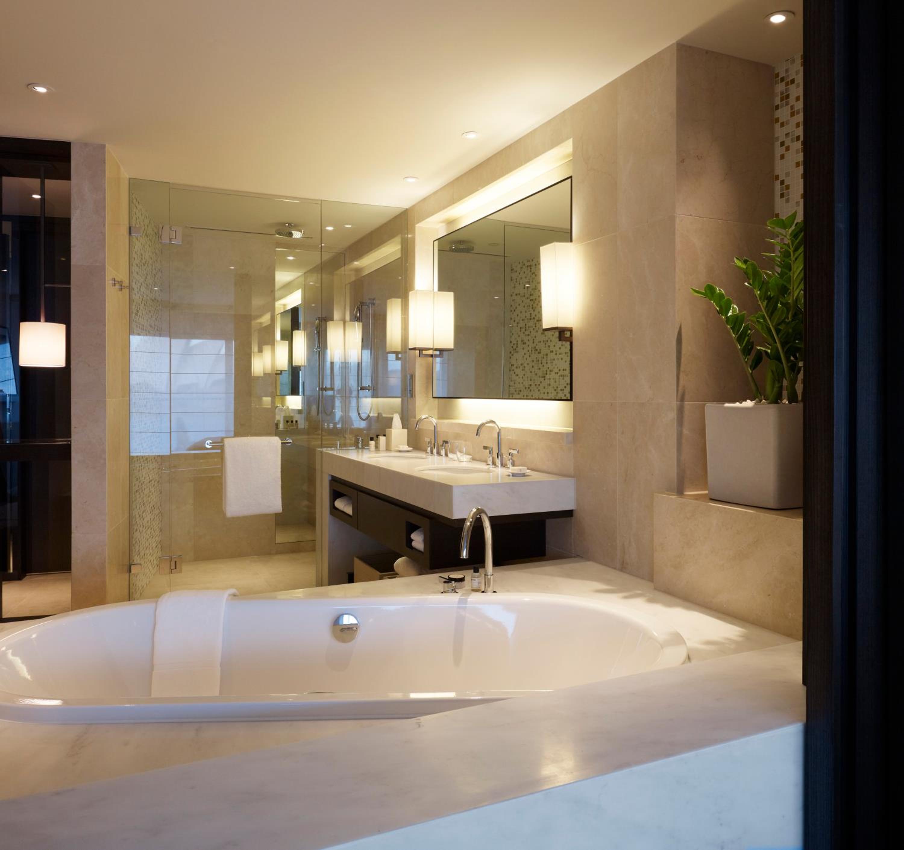 Deluxe Room with Two Double Beds