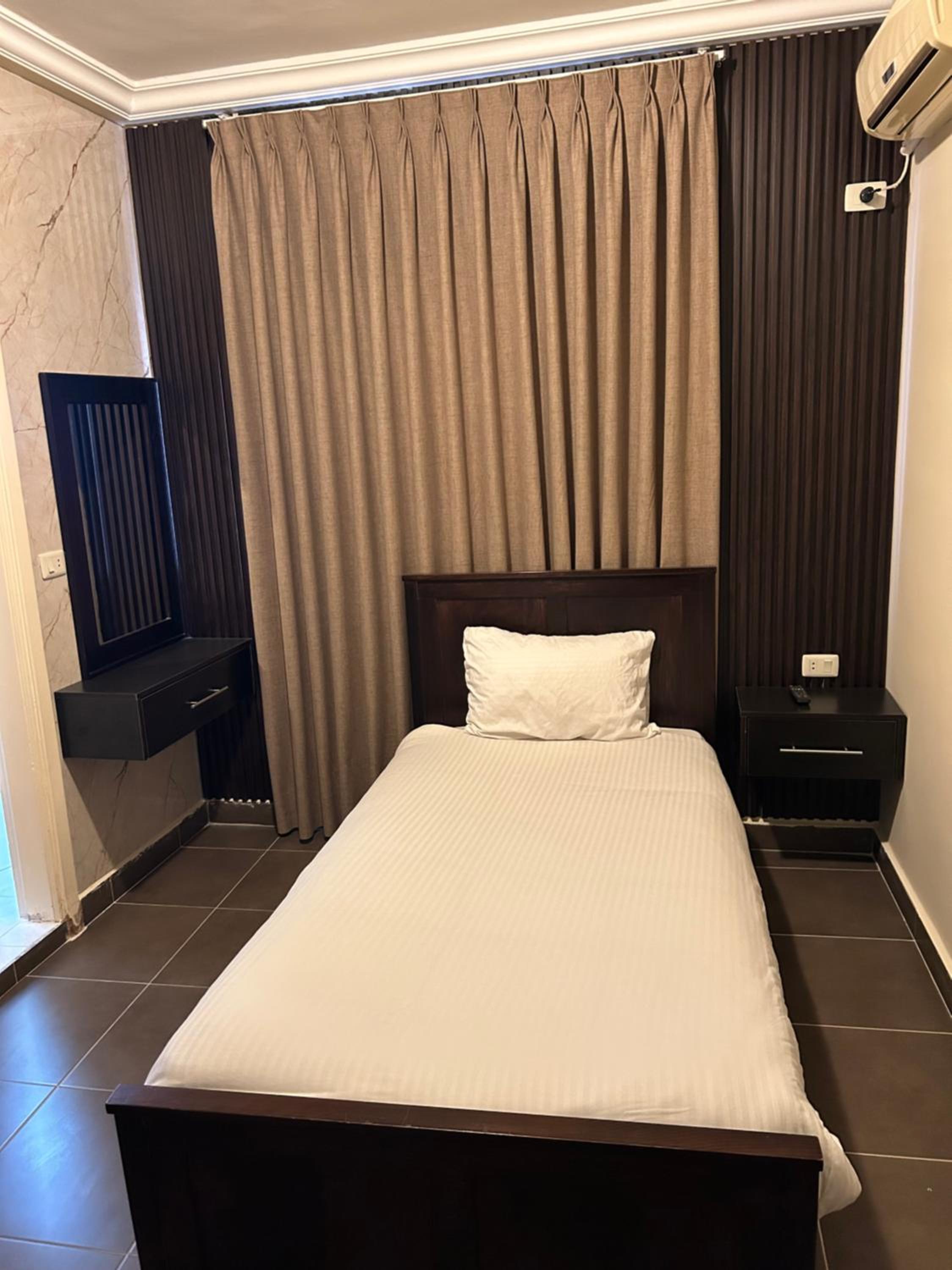Small Single Room