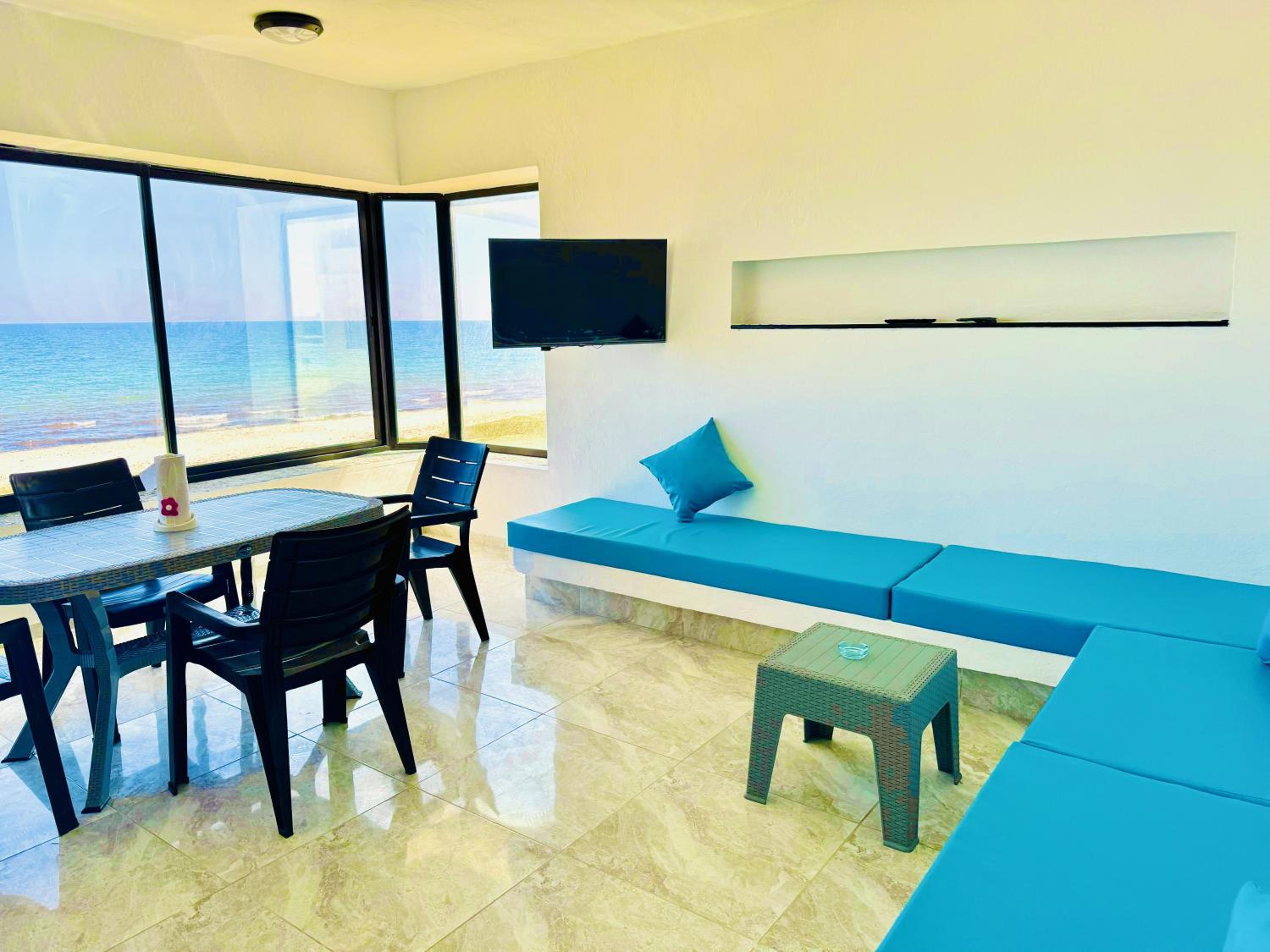 Luxury Beach Front Apartment Direct Beach Access First Floor photo 2