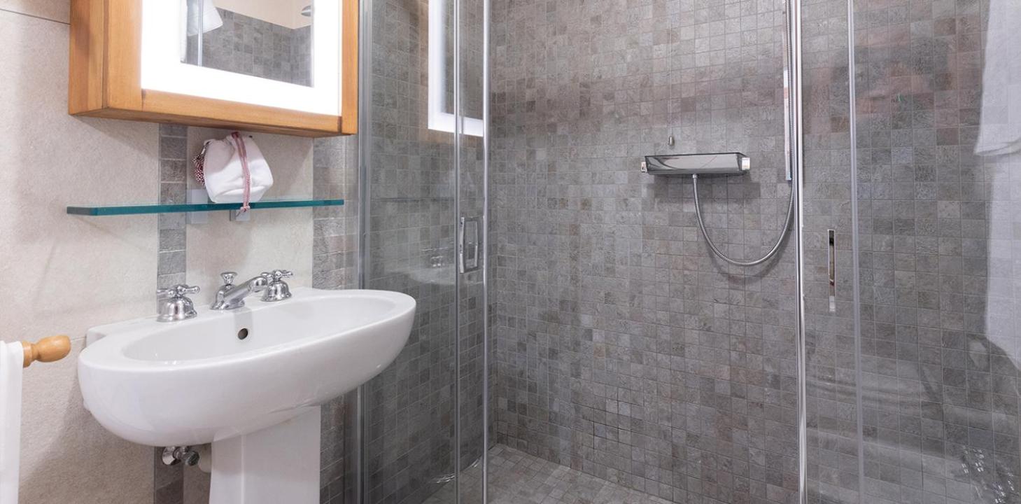 Standard Double Room with Spa access  photo 2