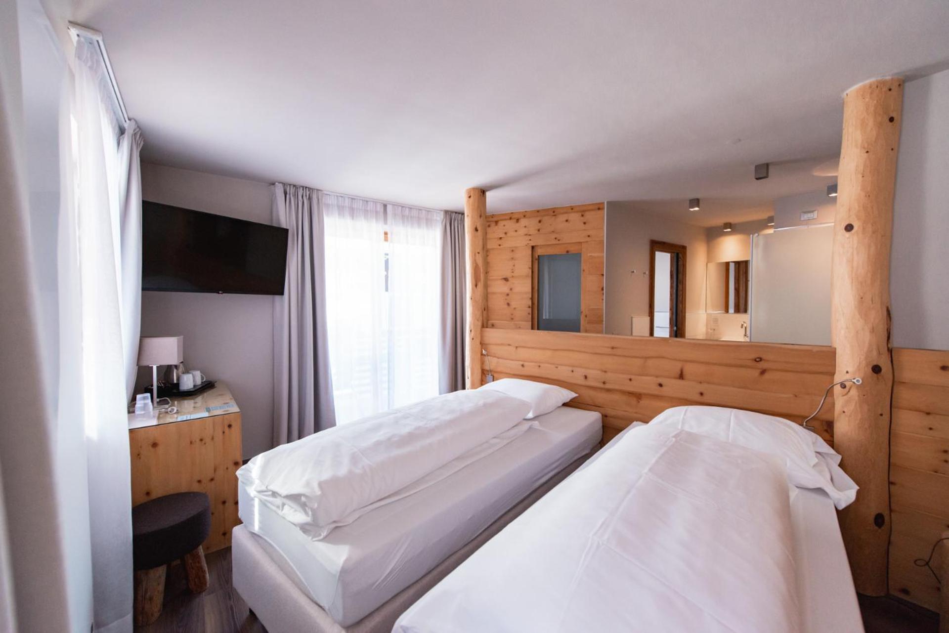 Double Room with Balcony photo 3
