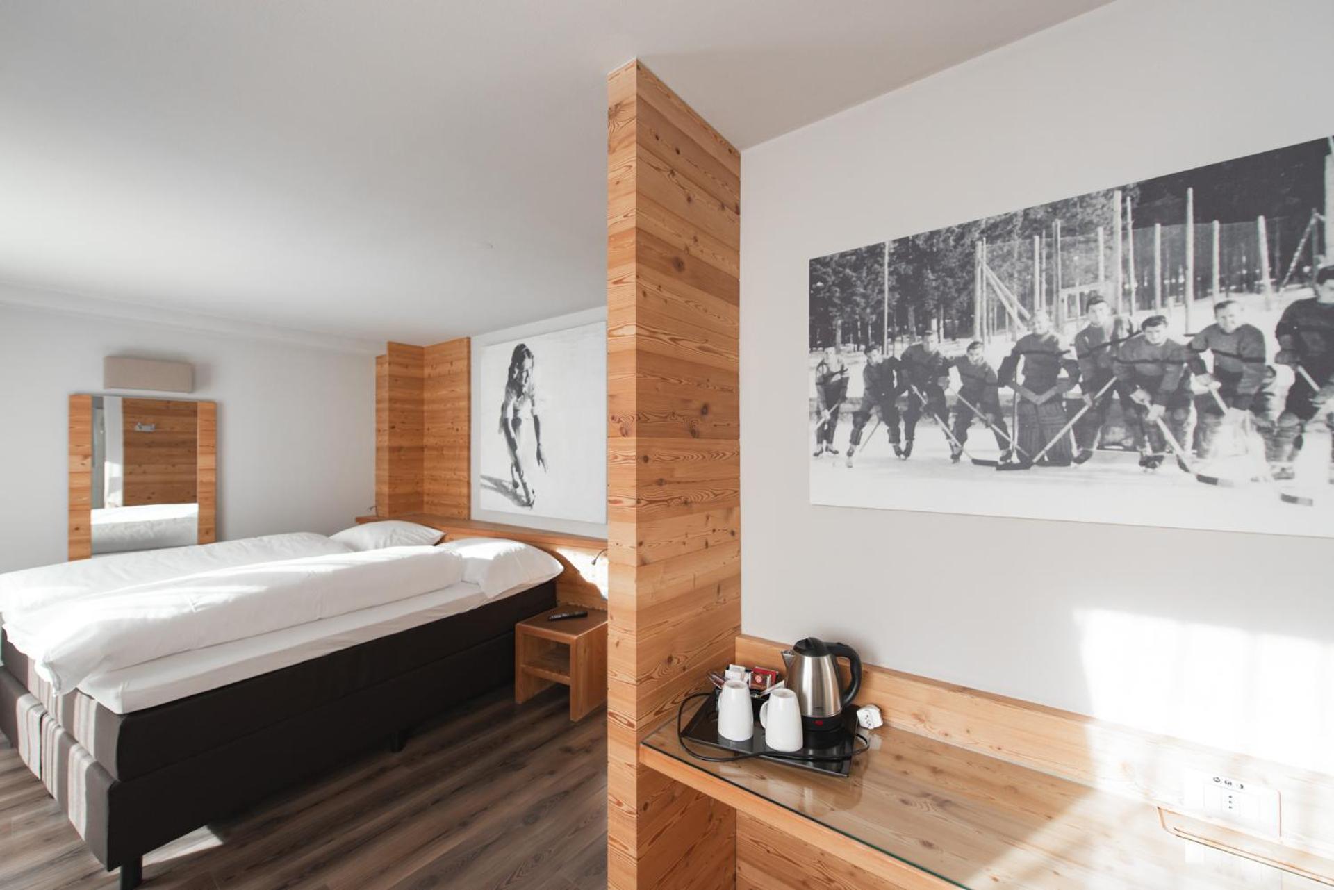 Deluxe Double Room with Balcony photo 2