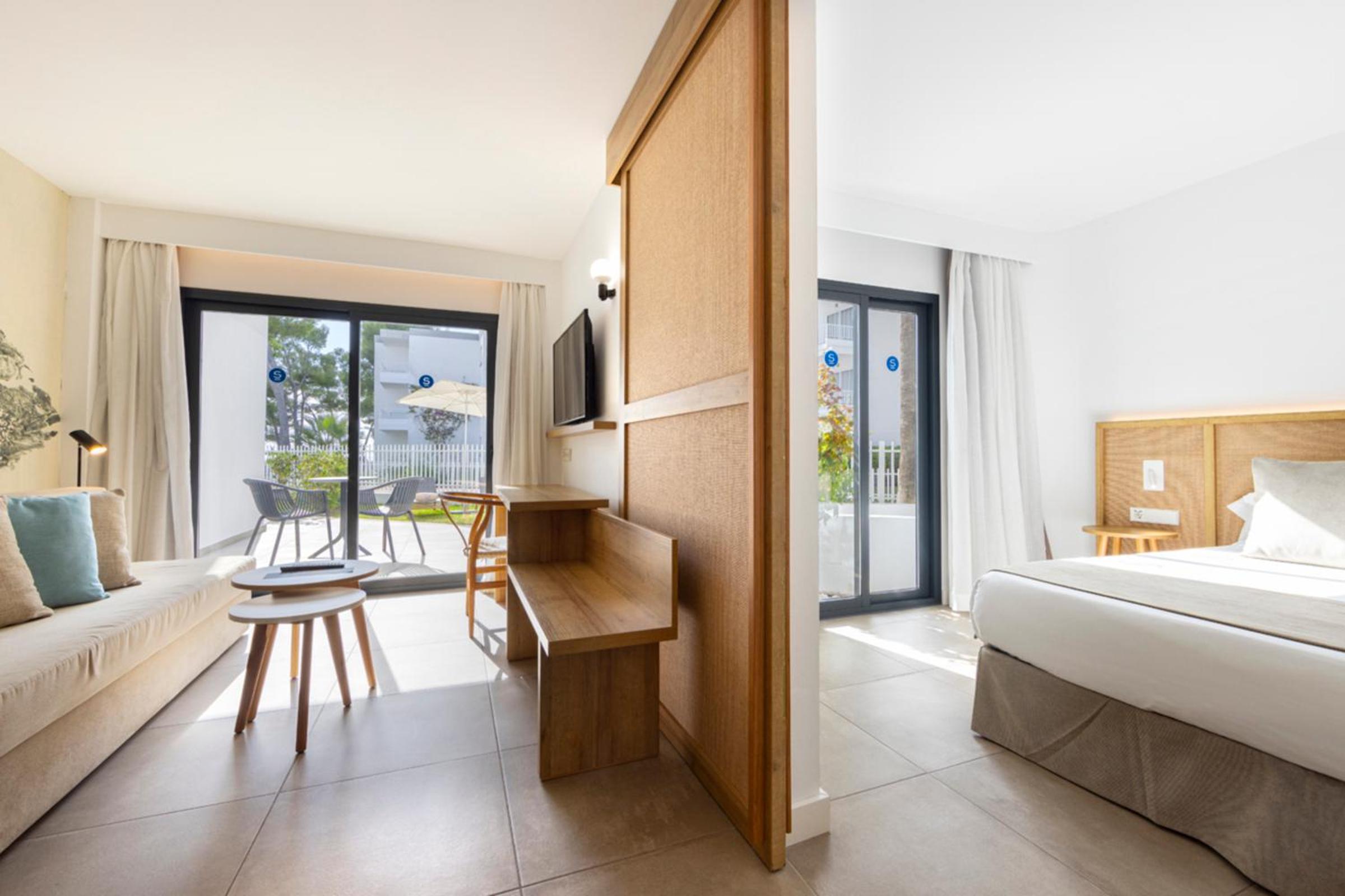 Suite Junior con Vista al Jardín Suite Junior con Vista al Jardín