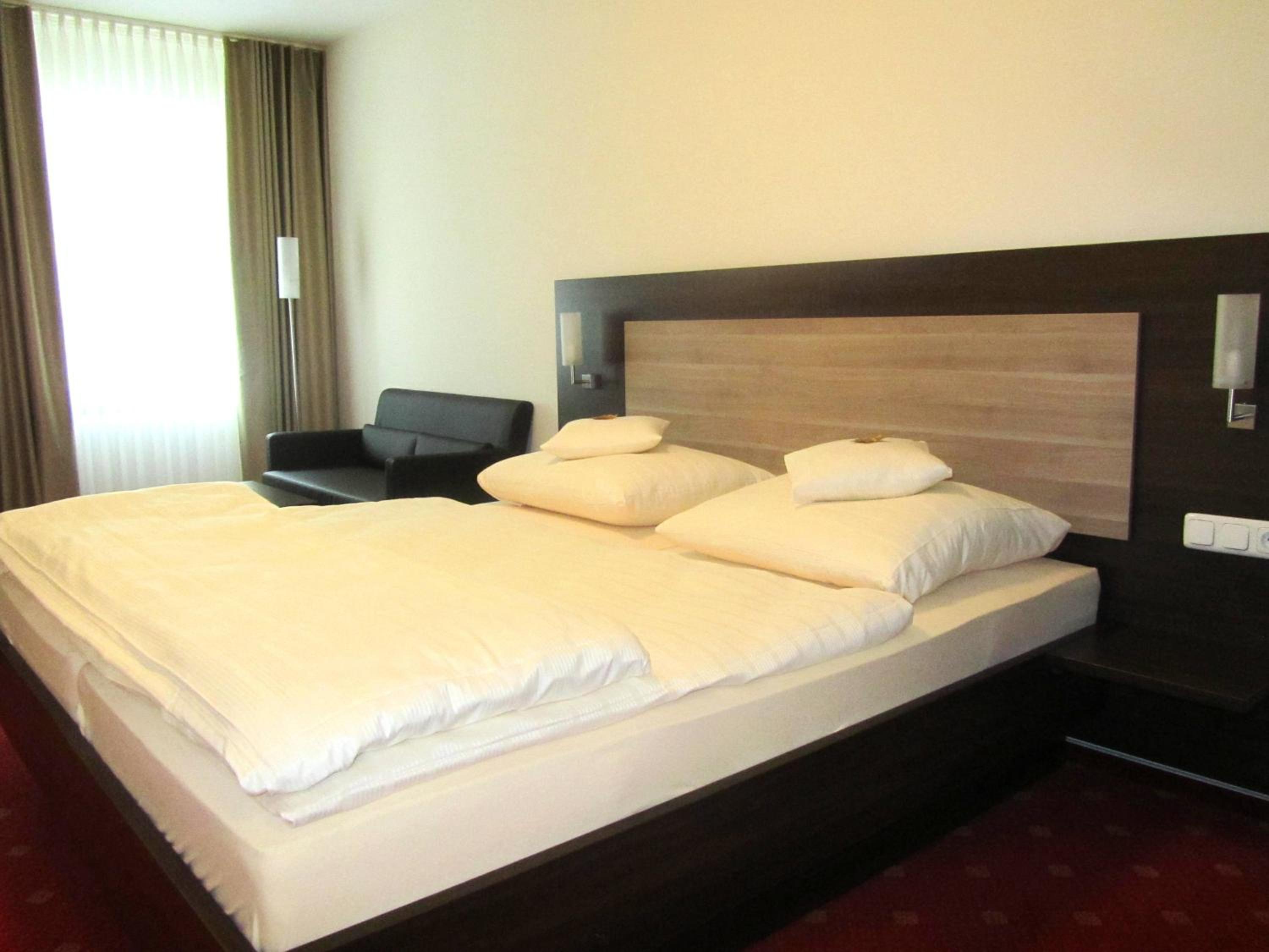 Classic Triple Room - Photo 1