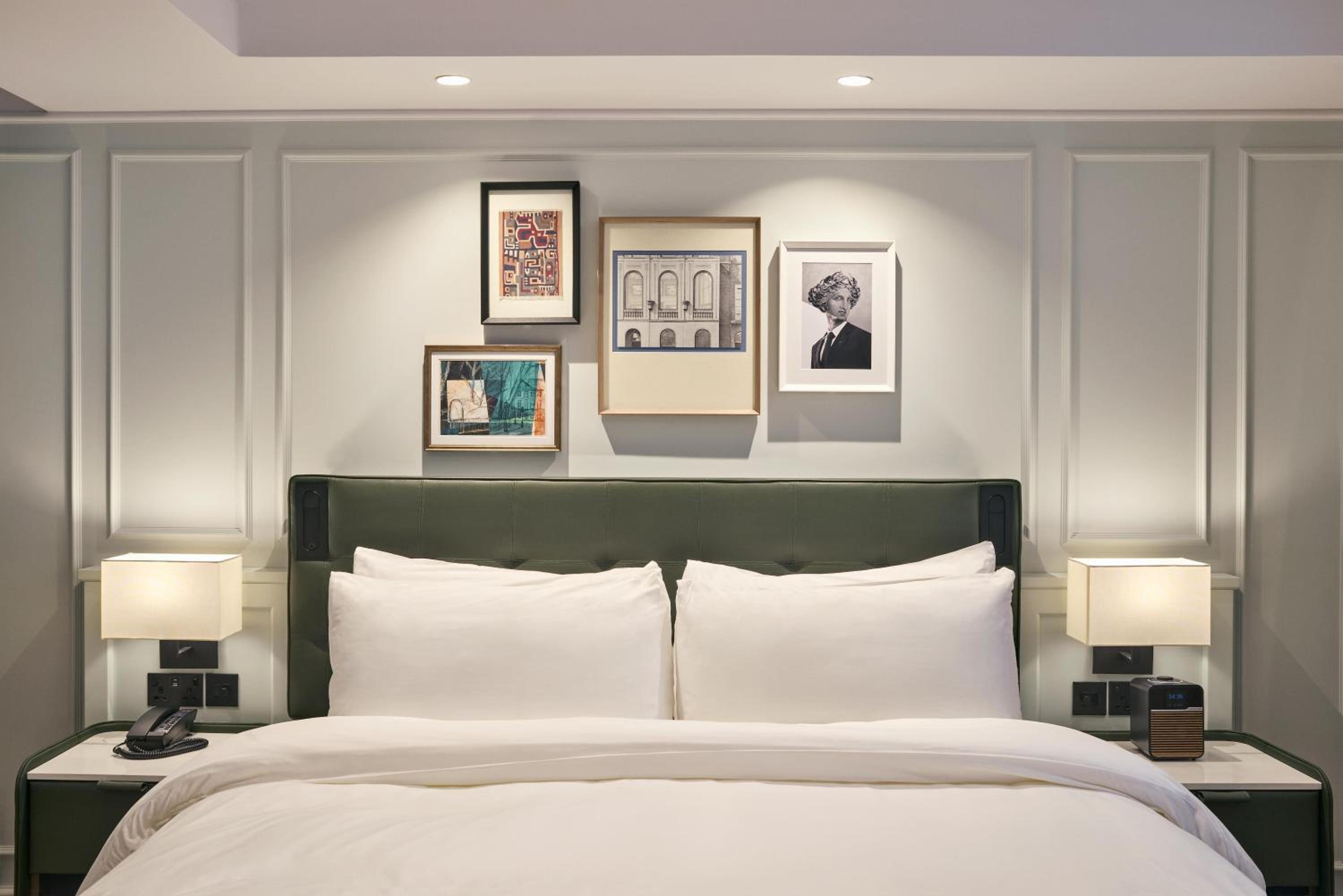 Junior Suite thumbnail 6