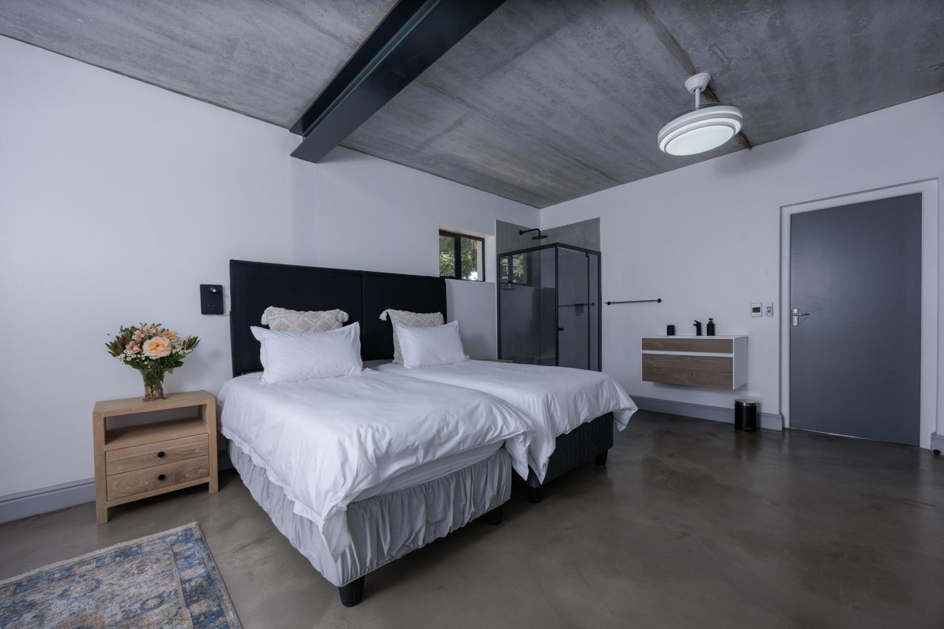 Two-Bedroom House photo 1