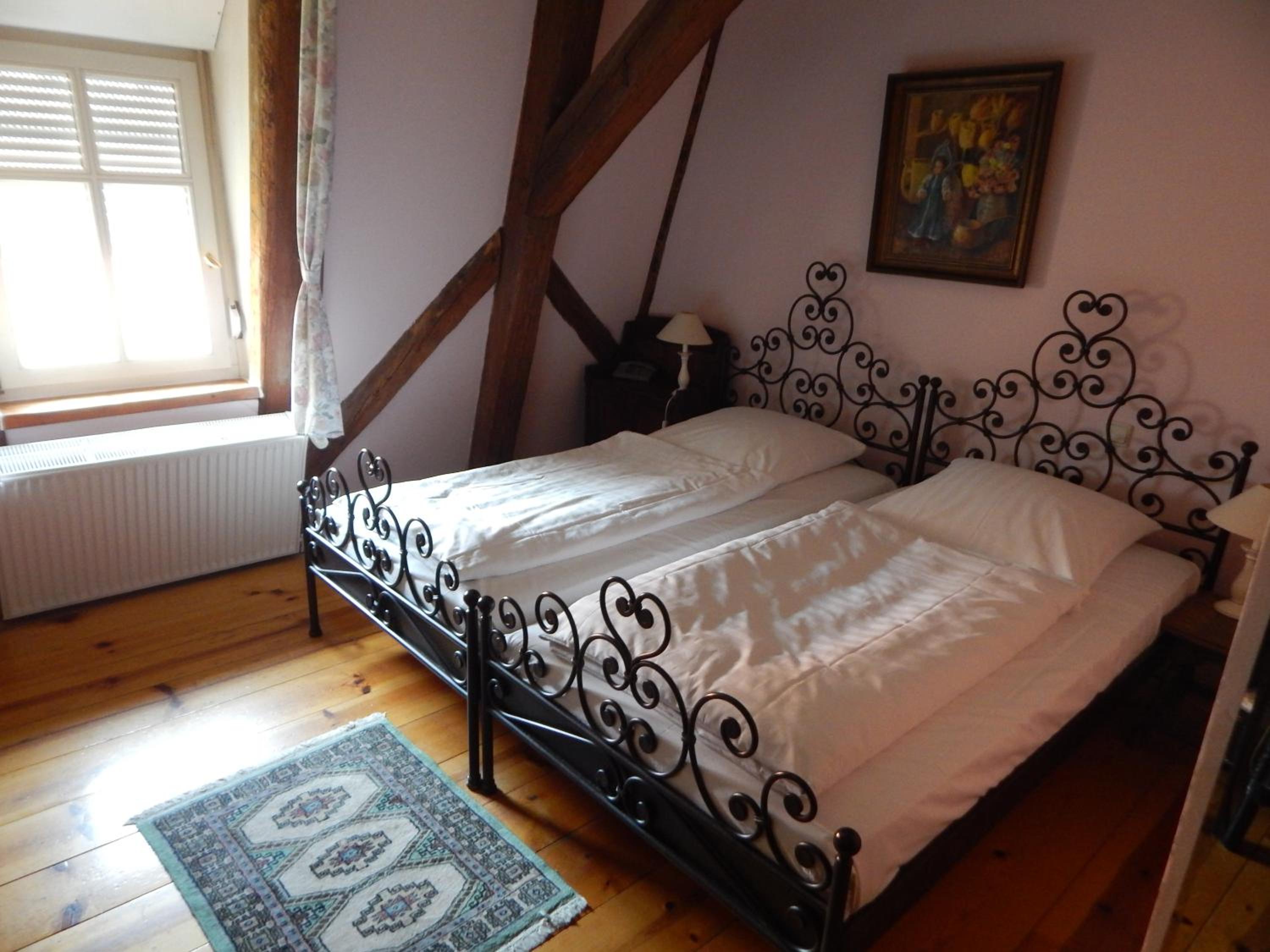 Double Room - Photo 14