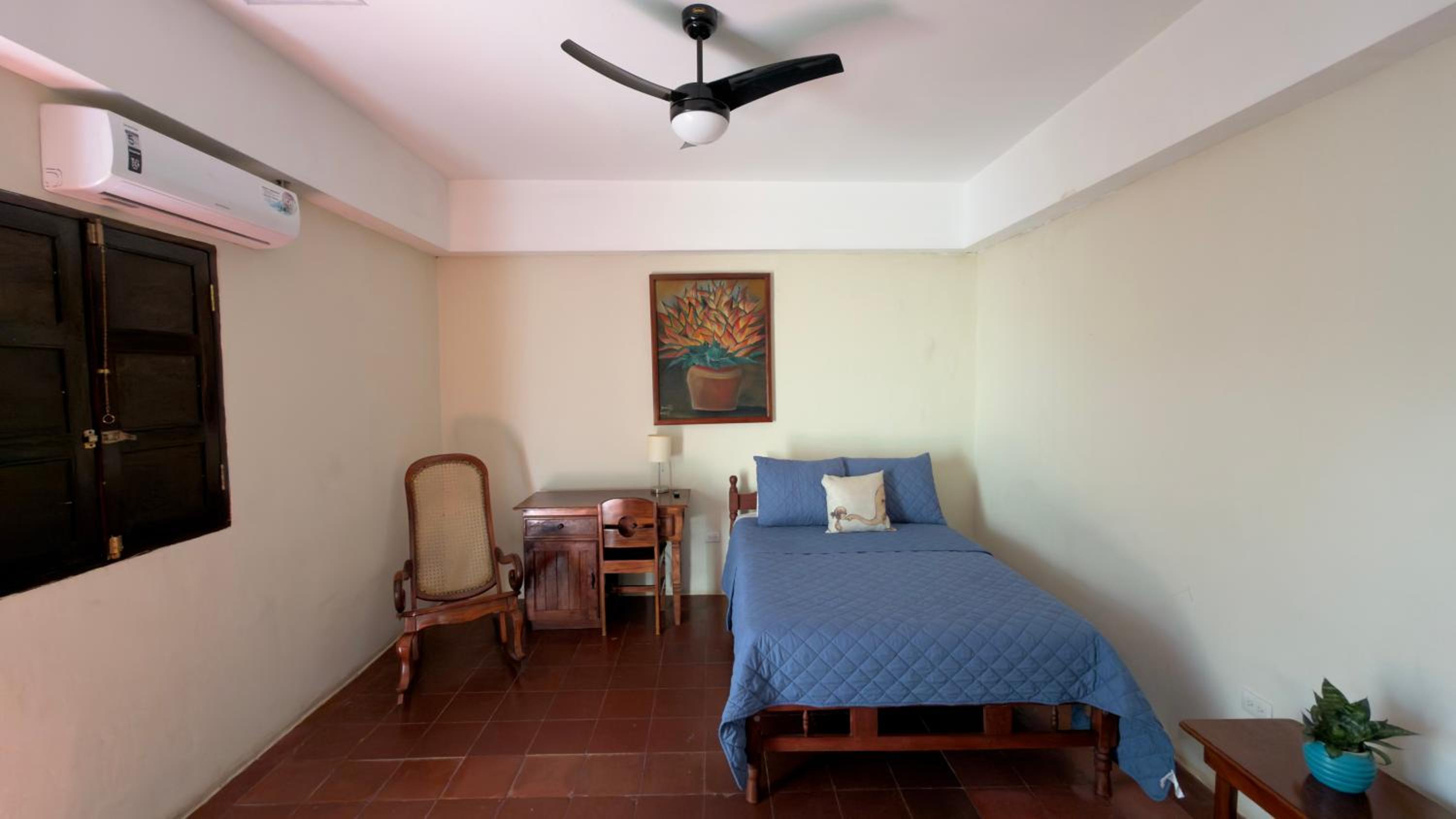 Single Room photo 1