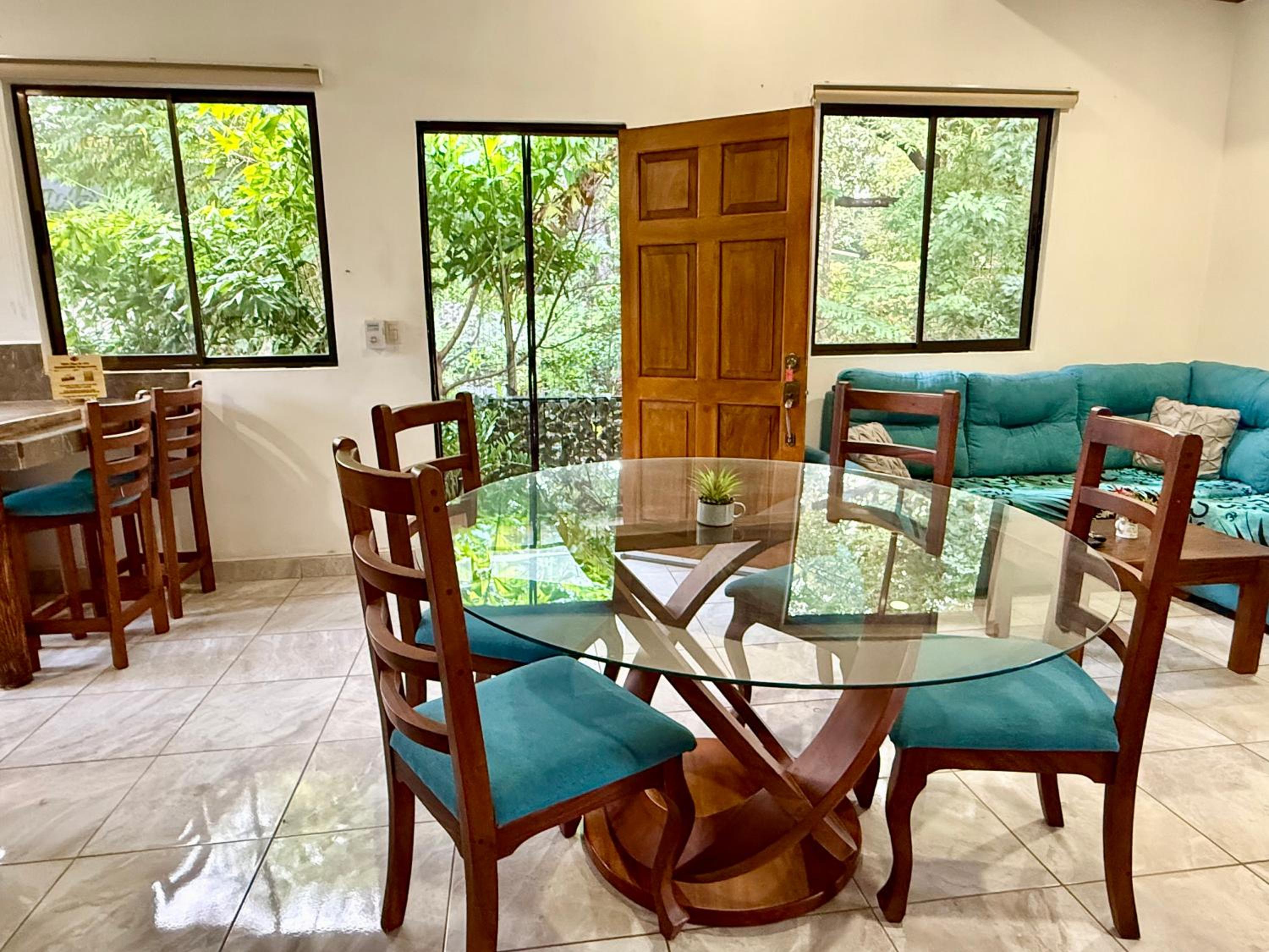 One-Bedroom Apartment with Garden View photo 2
