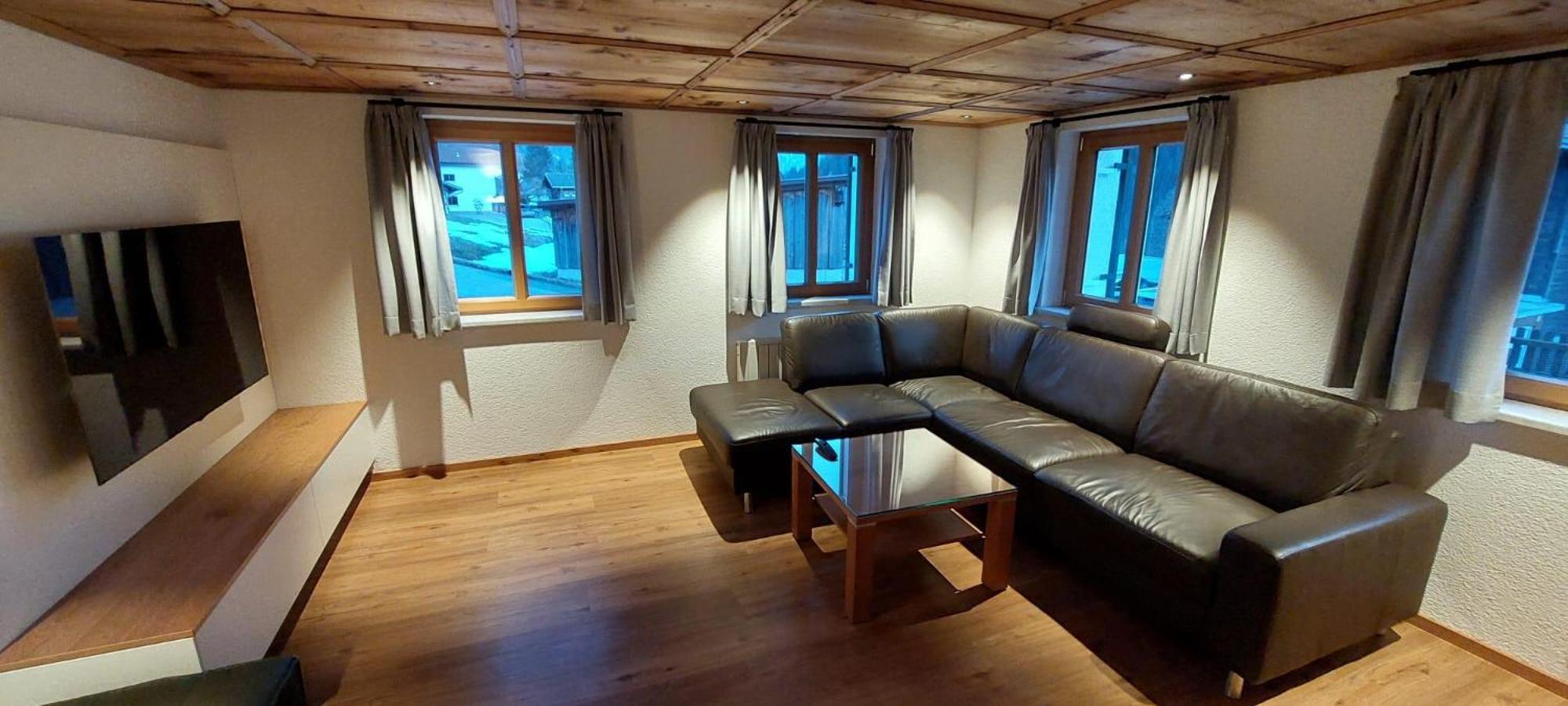 Three-Bedroom Apartment photo 2