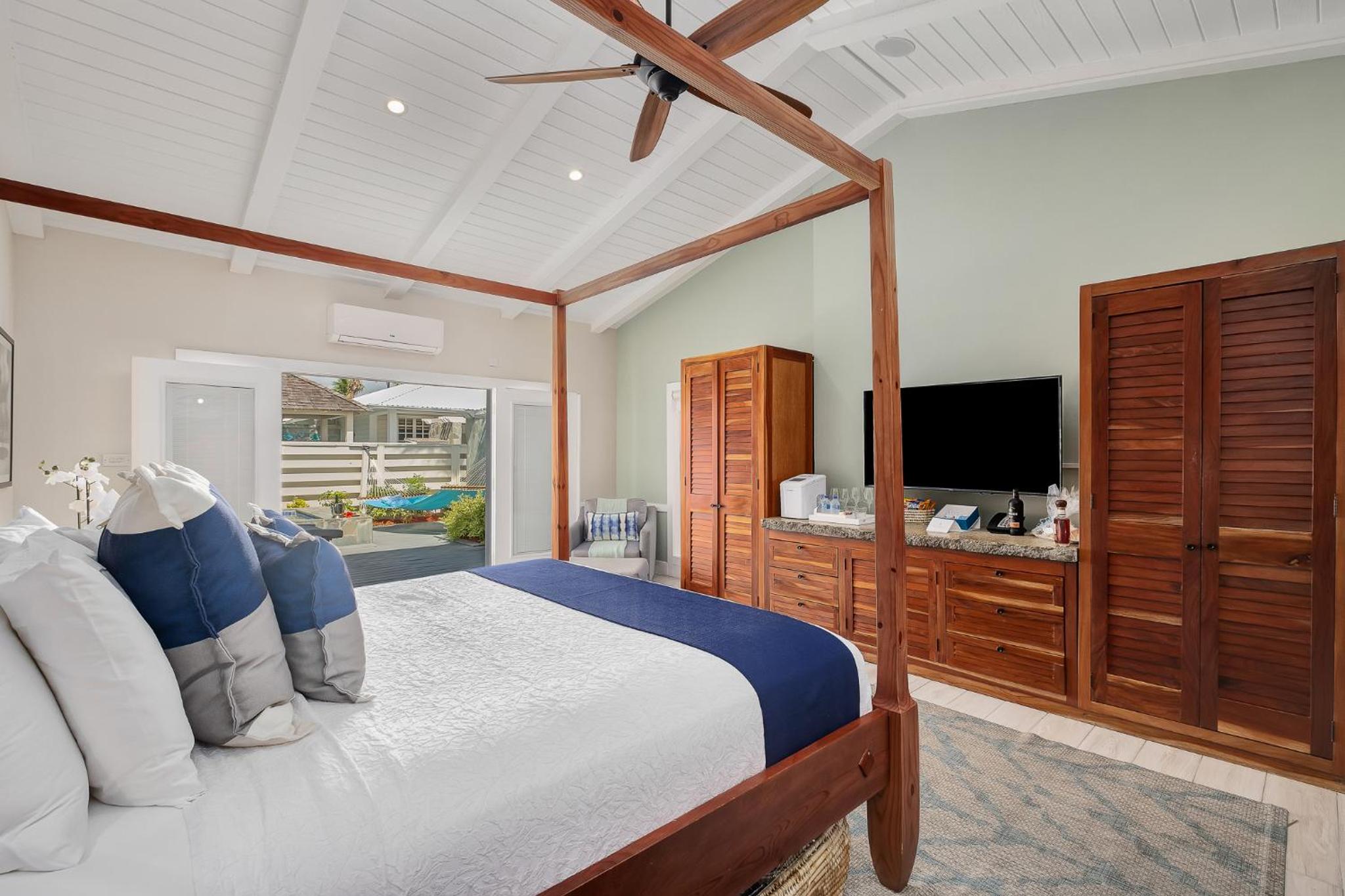 Plunge Pool Butler Suite photo 2