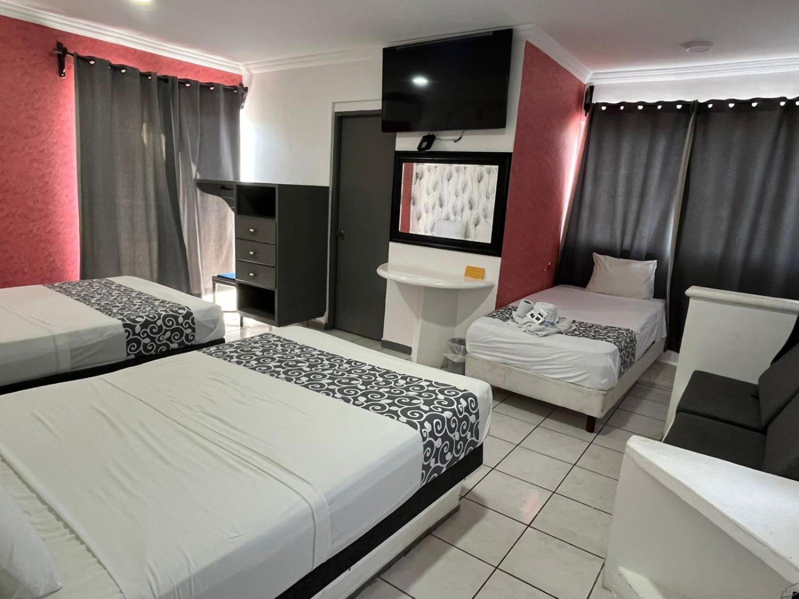 Triple Room photo 2