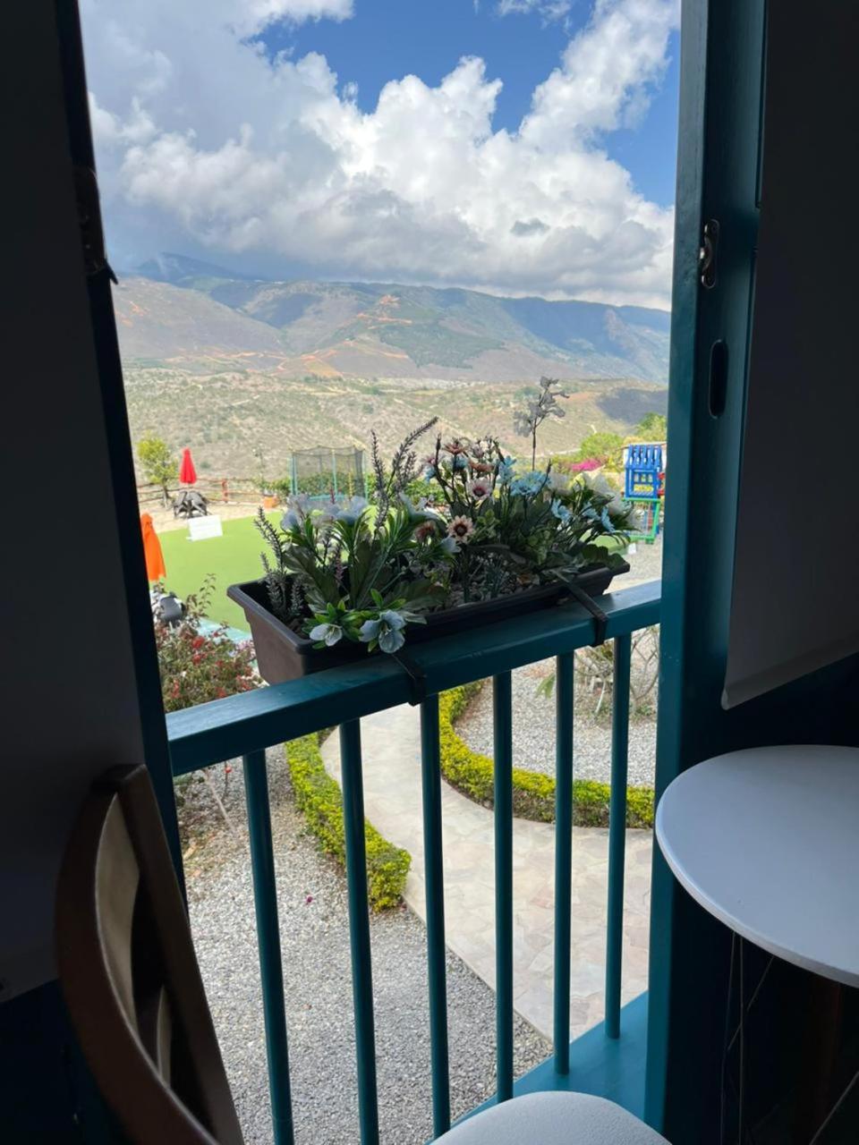 Deluxe Double Room with Balcony photo 3