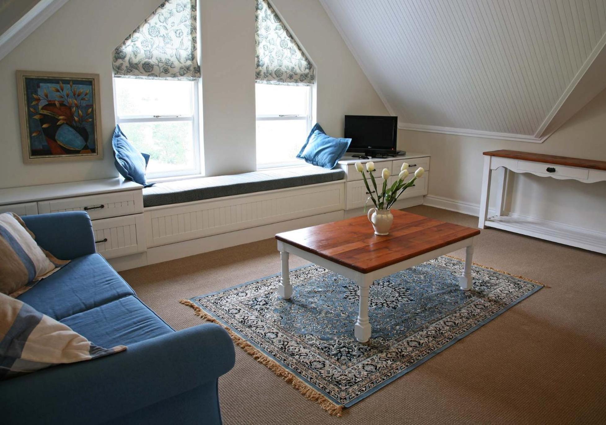 Two-Bedroom Villa - Photo 1