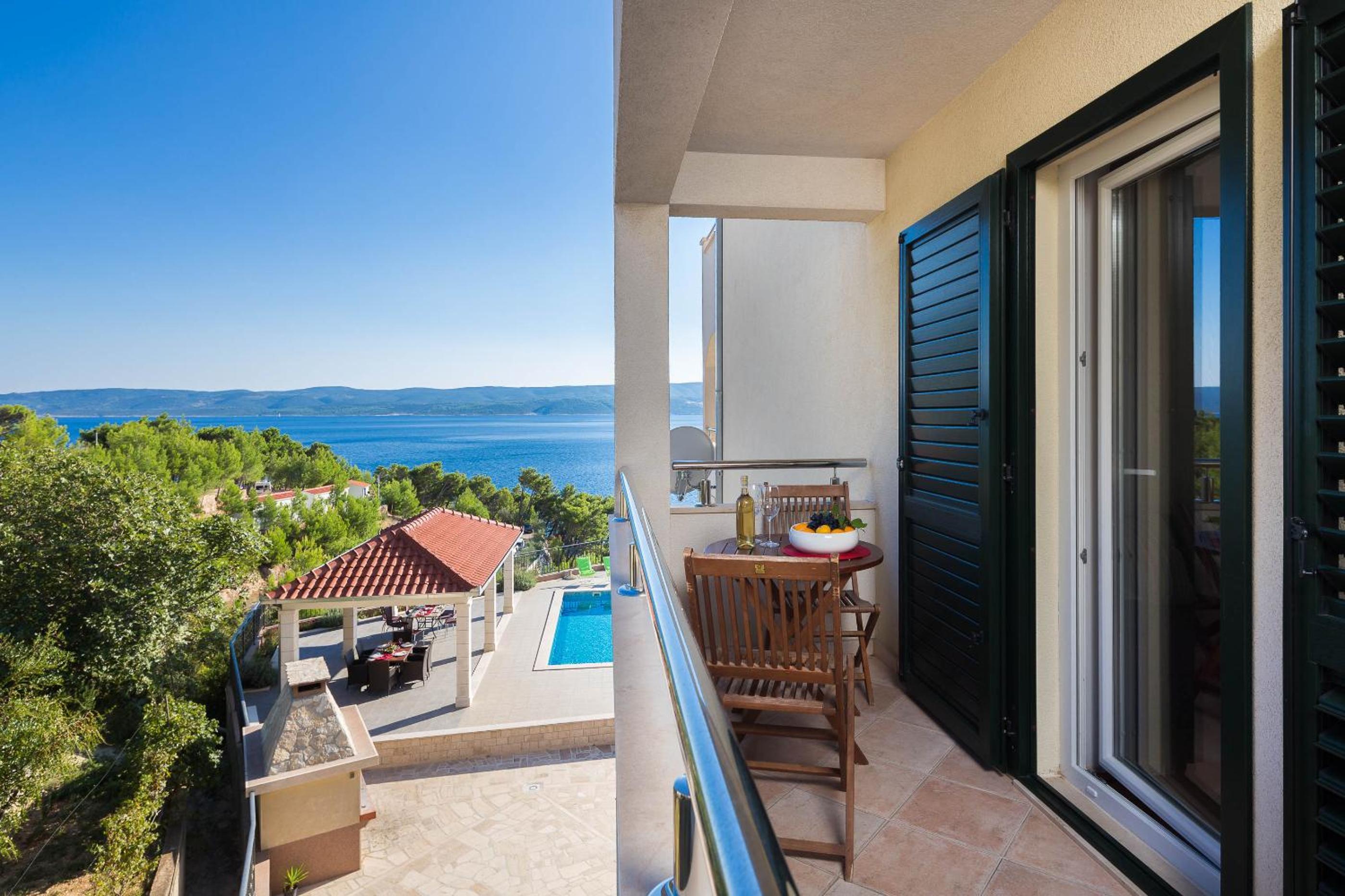 Apartment with Sea View photo 2