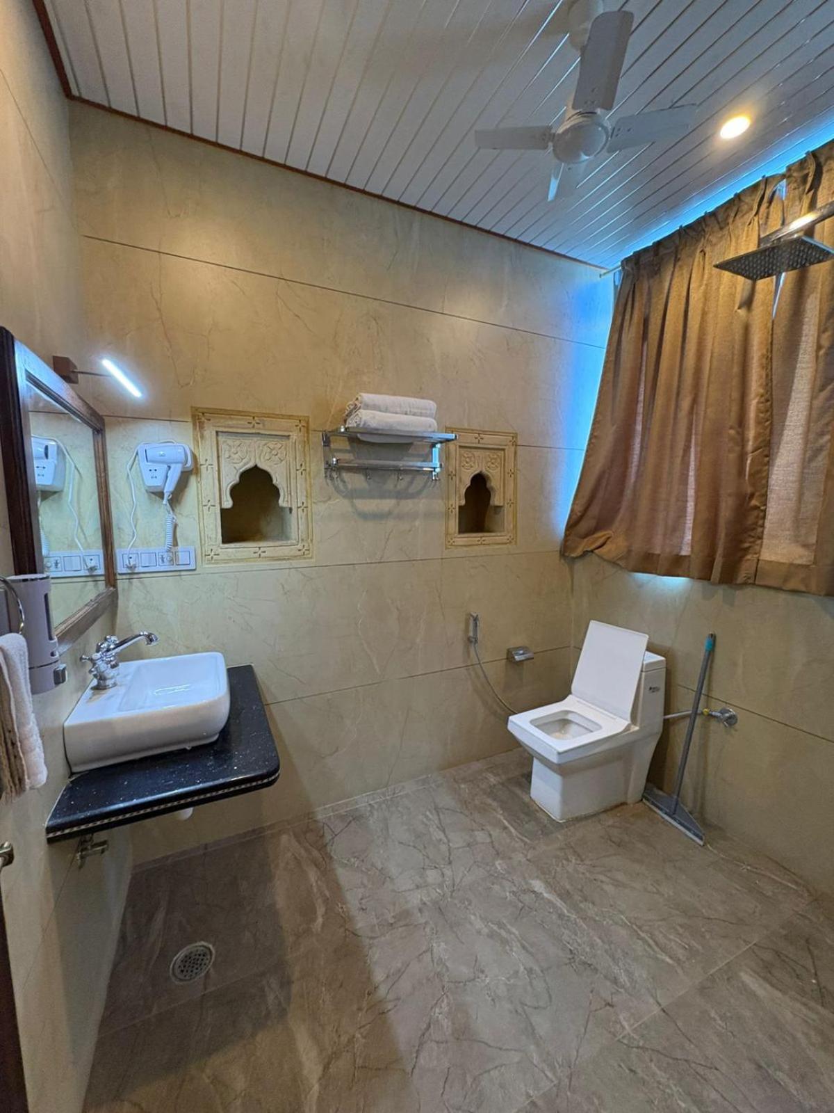 Suite with City View