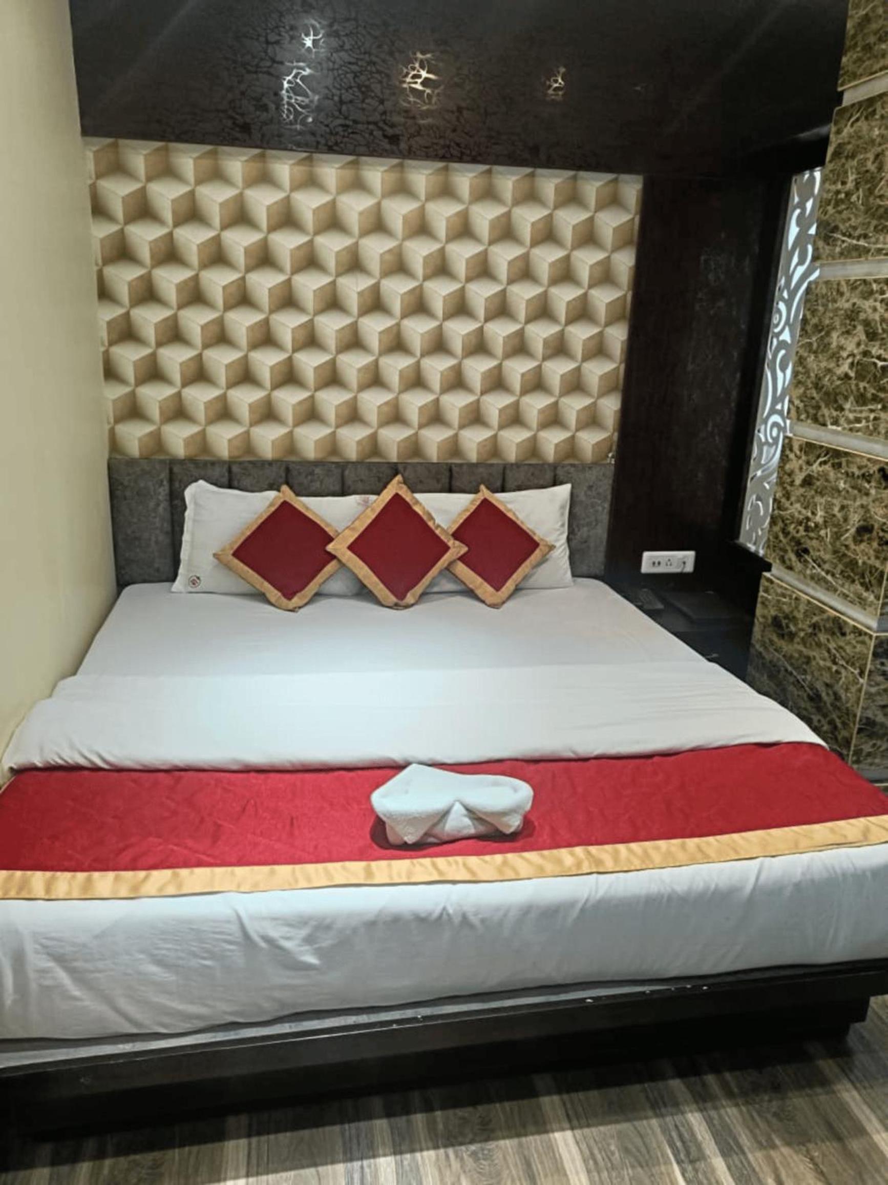 Superior Queen Room