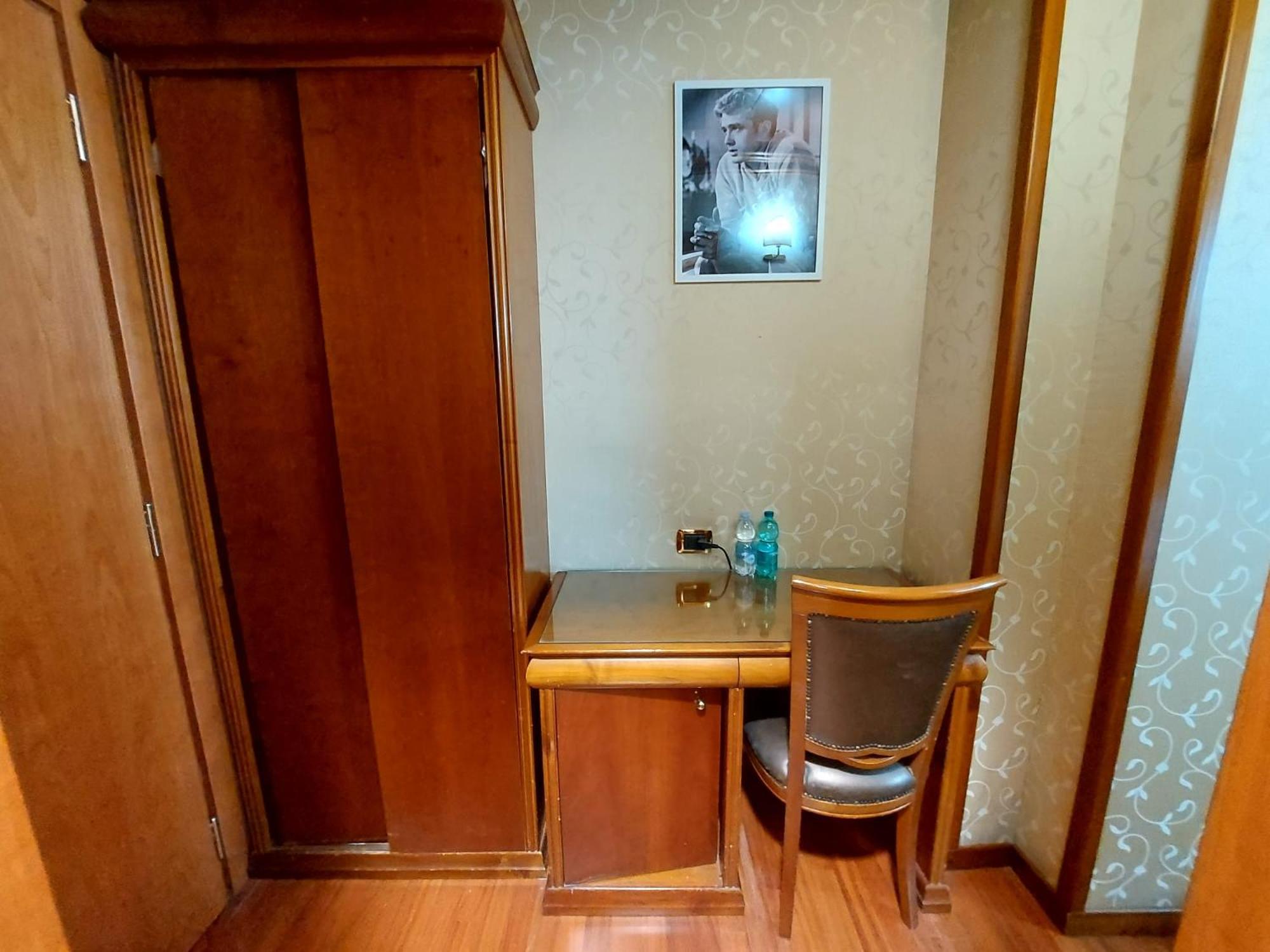 Superior Deluxe Double or Twin Room