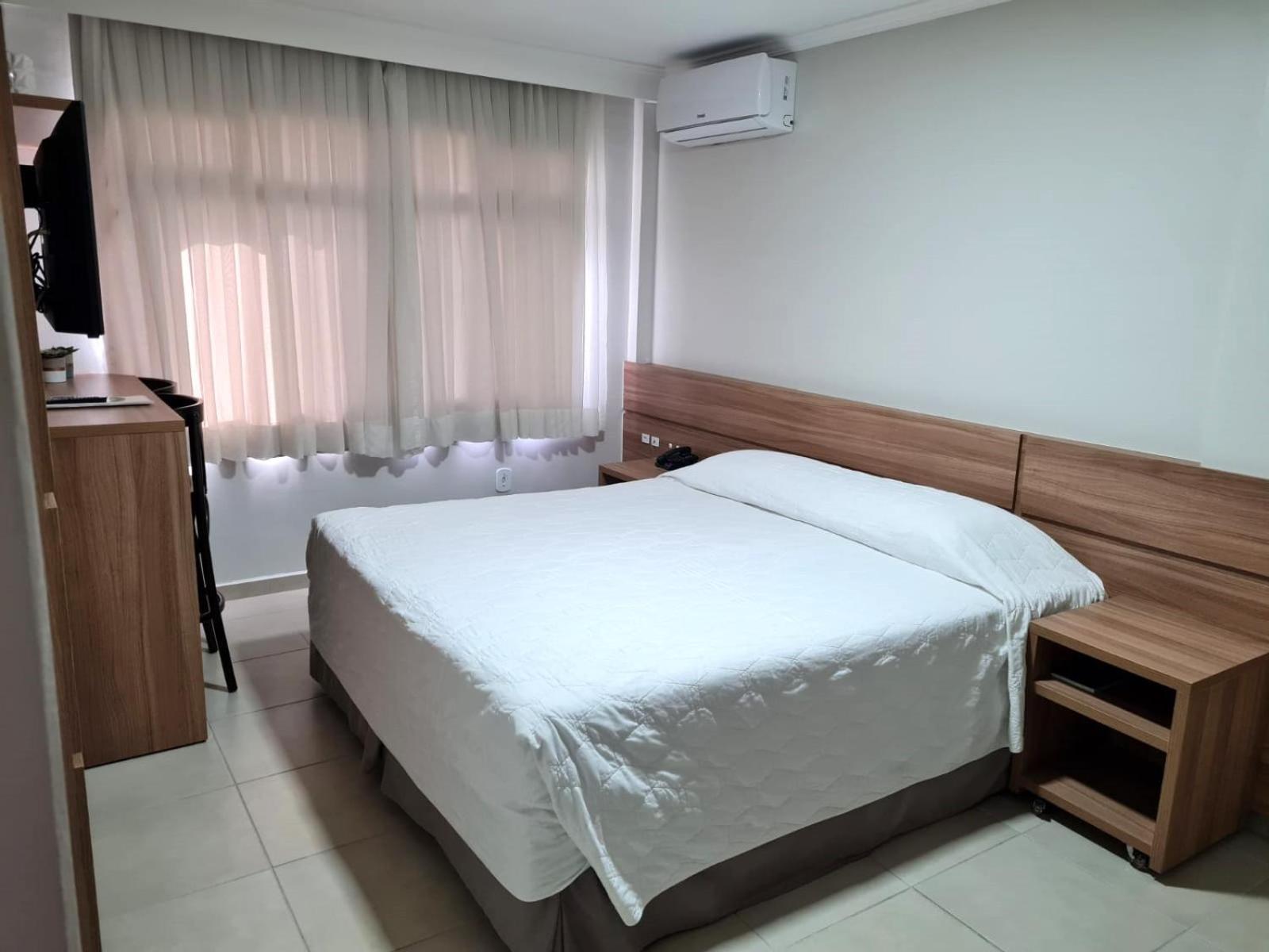 Superior Double or Twin Room photo 2