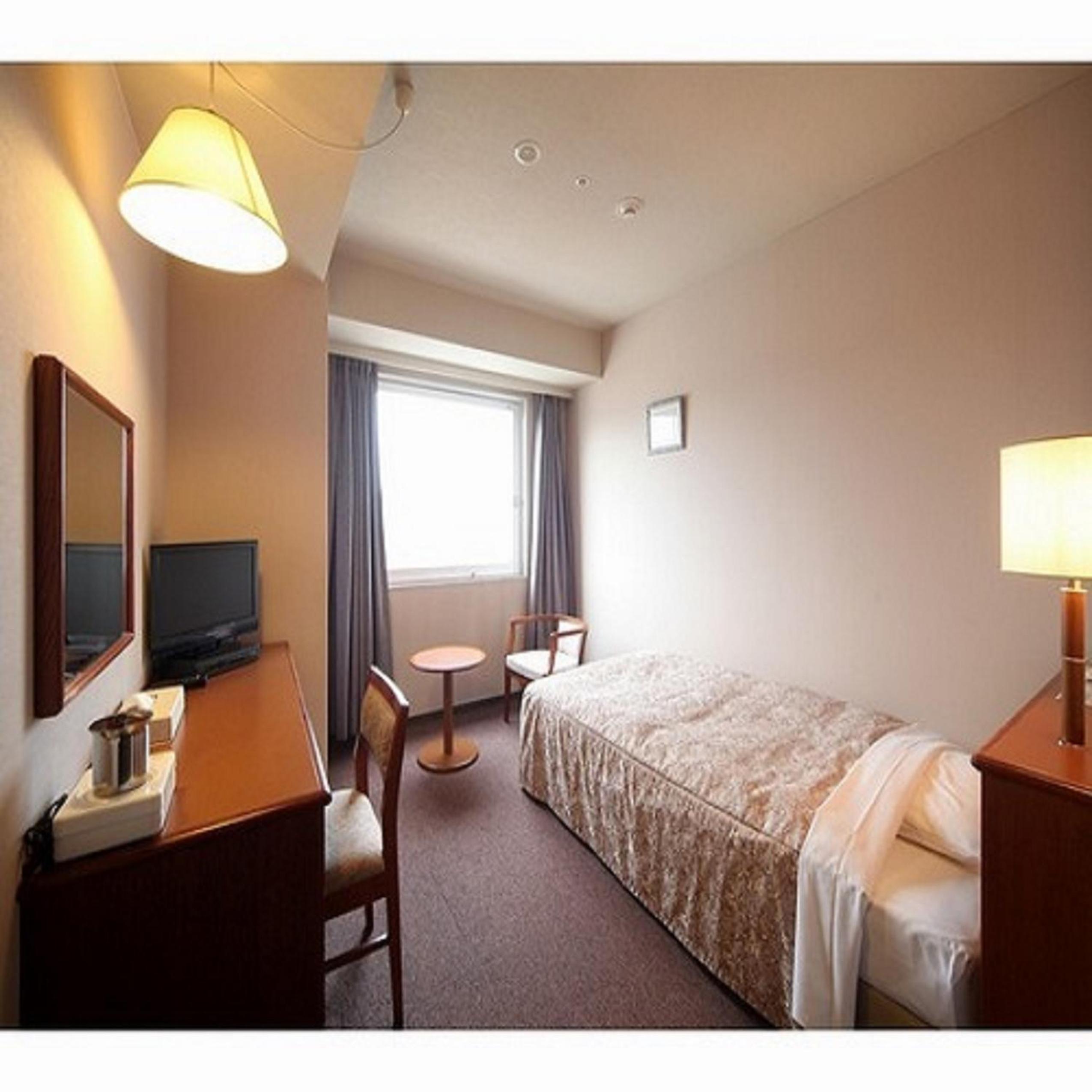 Deluxe Single Room - Smoking photo 2