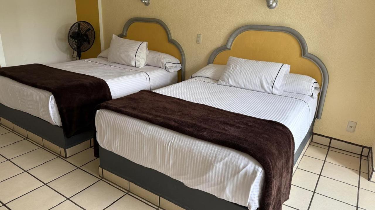 Twin Room photo 2