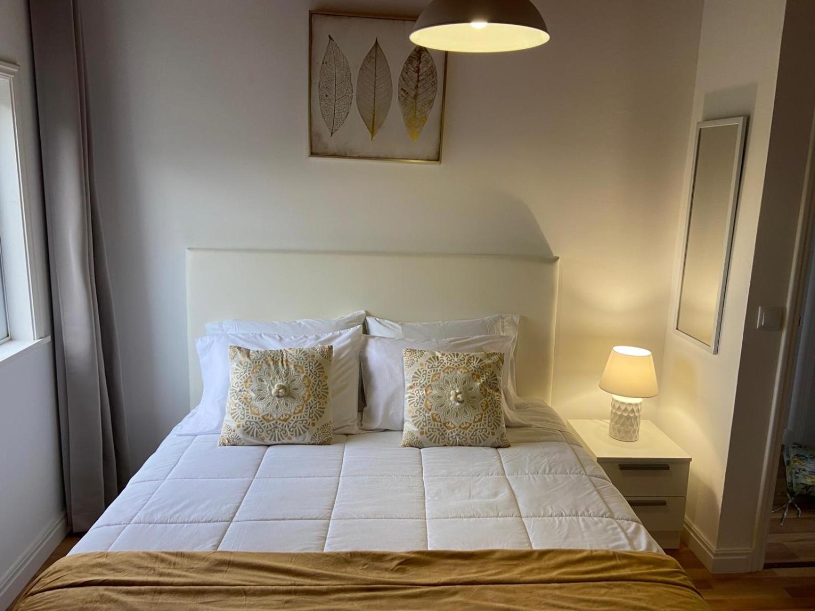 Two-Bedroom House - Photo 17