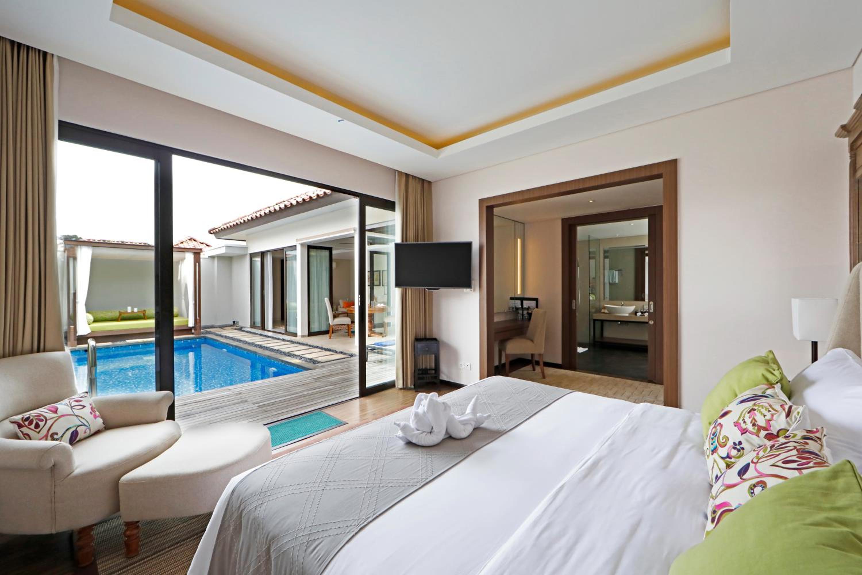 One-Bedroom Pool Villa photo 3