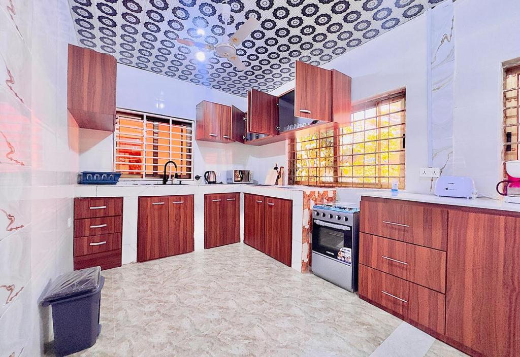 Deluxe Two-Bedroom Apartment with Garden View photo 1