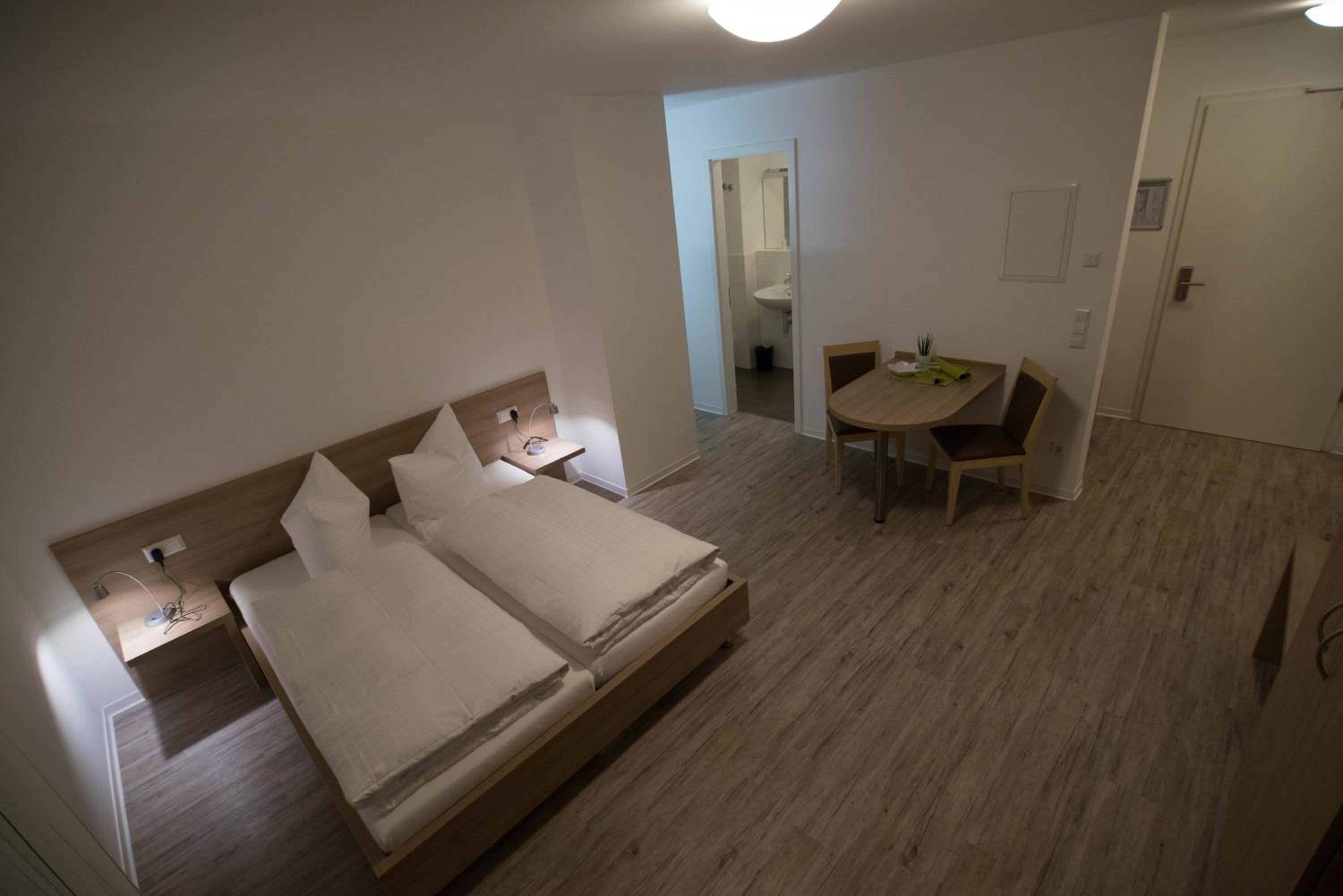 Apartment photo 2