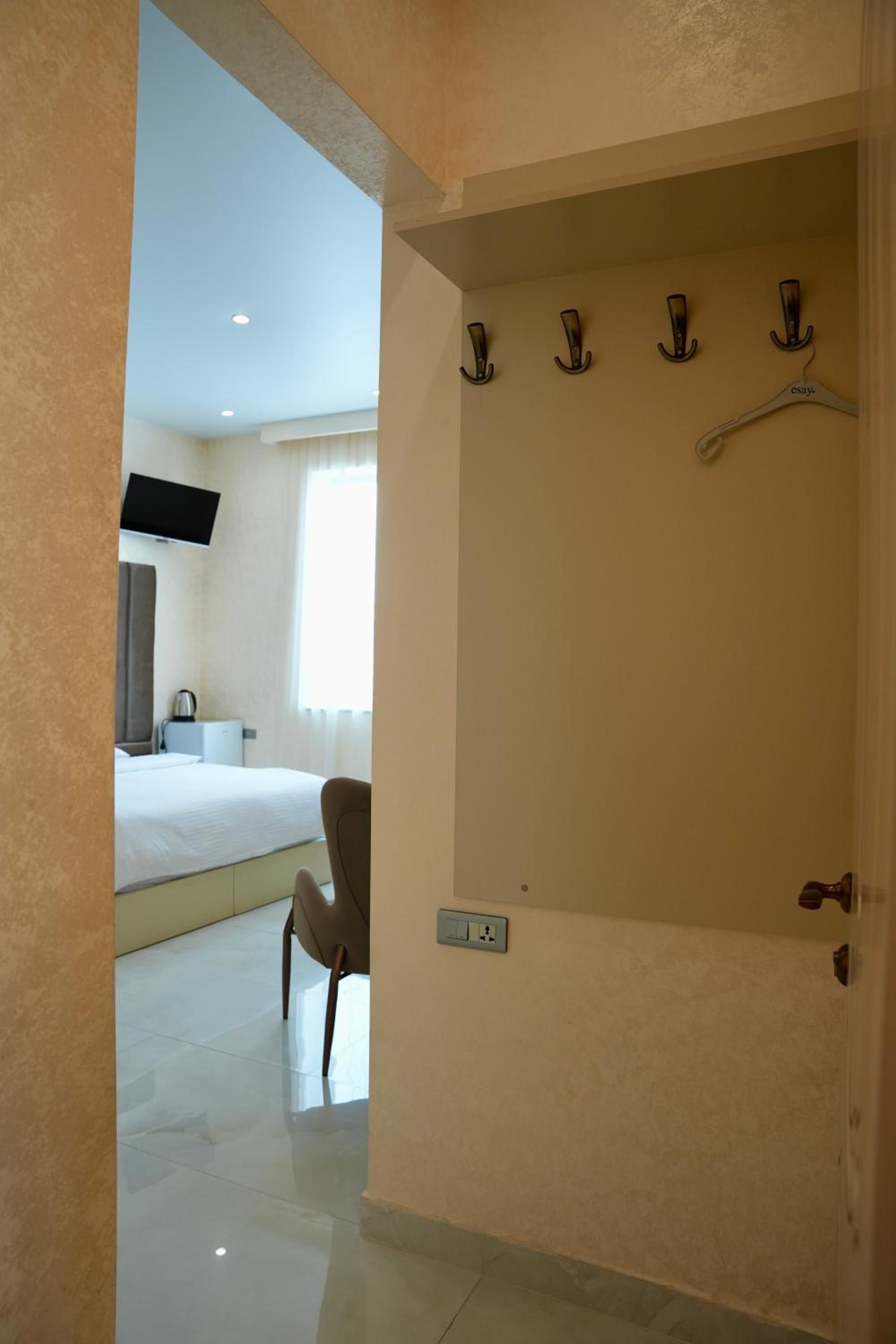 Superior Double or Twin Room photo 3