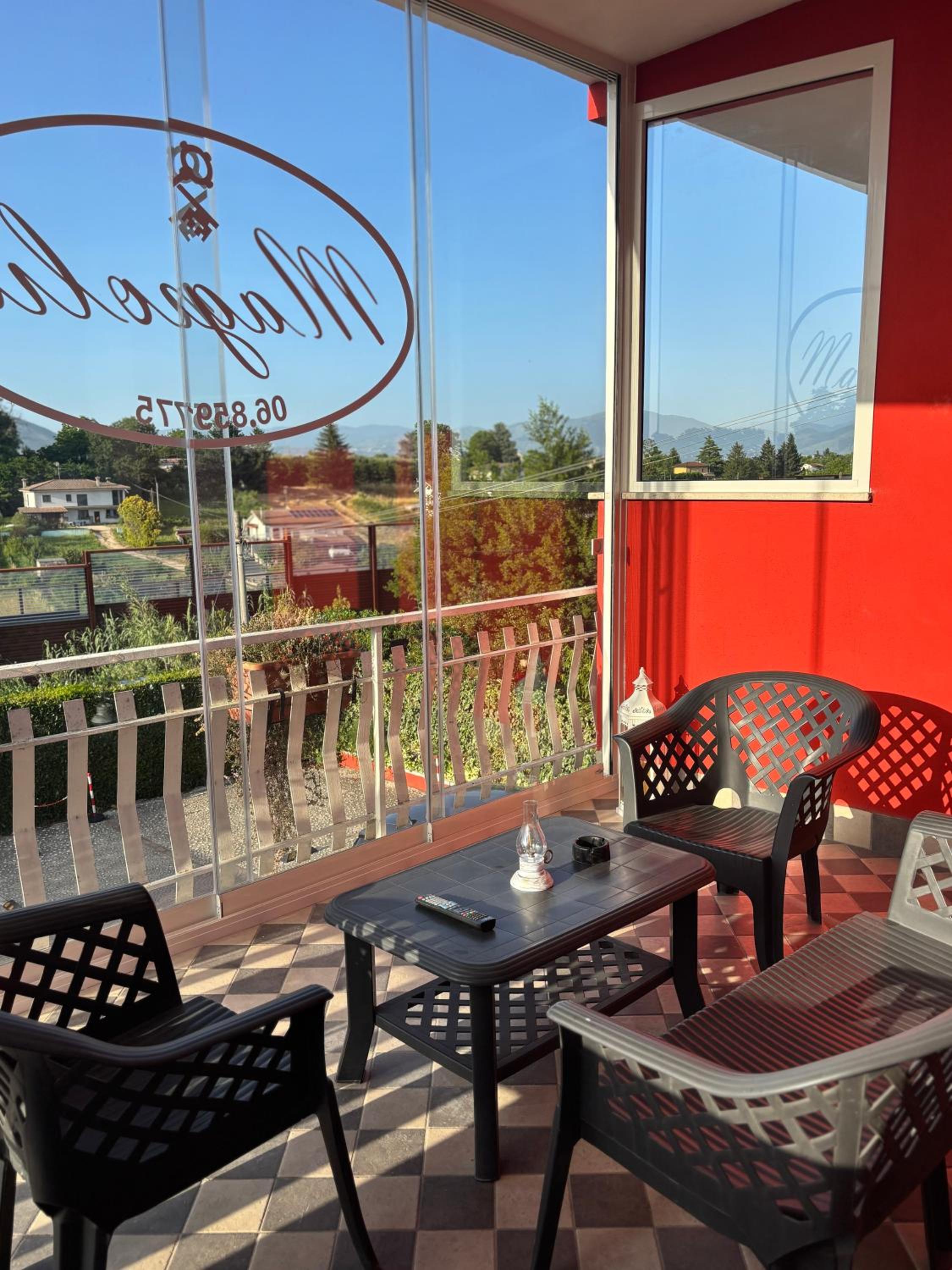 King Room with Balcony photo 2