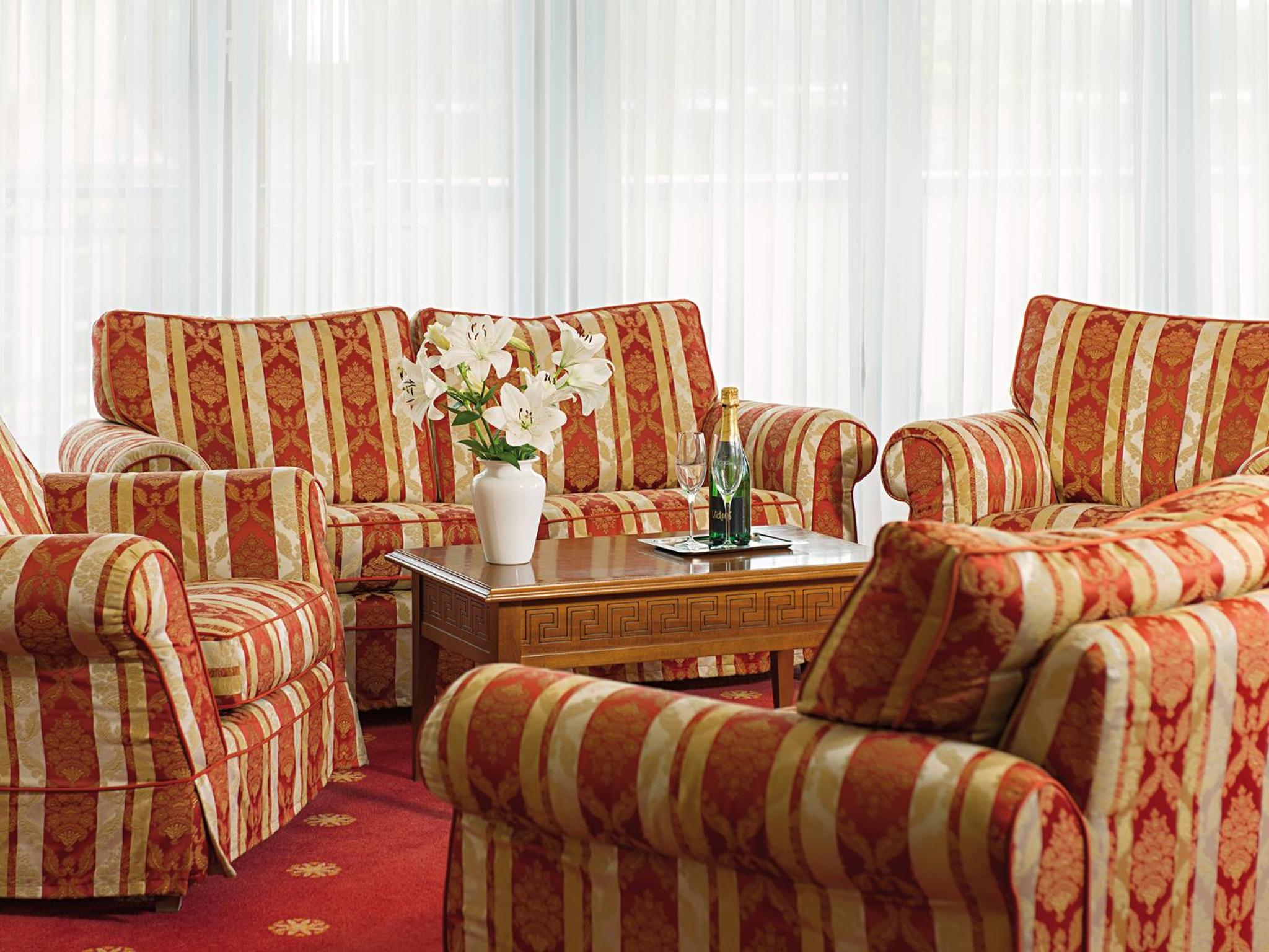 Junior Suite with Terrace - Photo 3