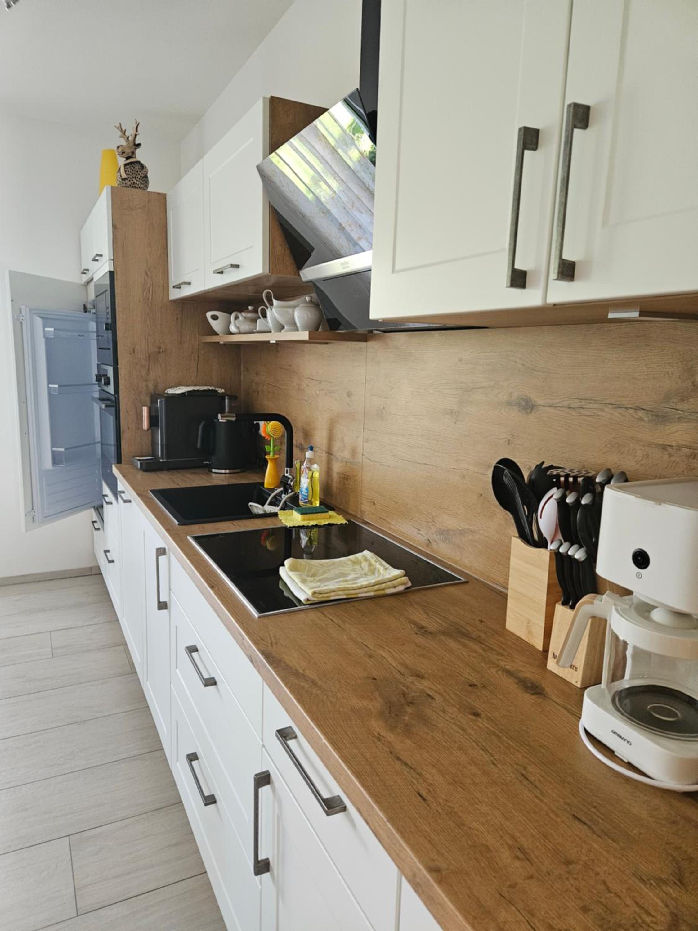 One-Bedroom Apartment with Terrace