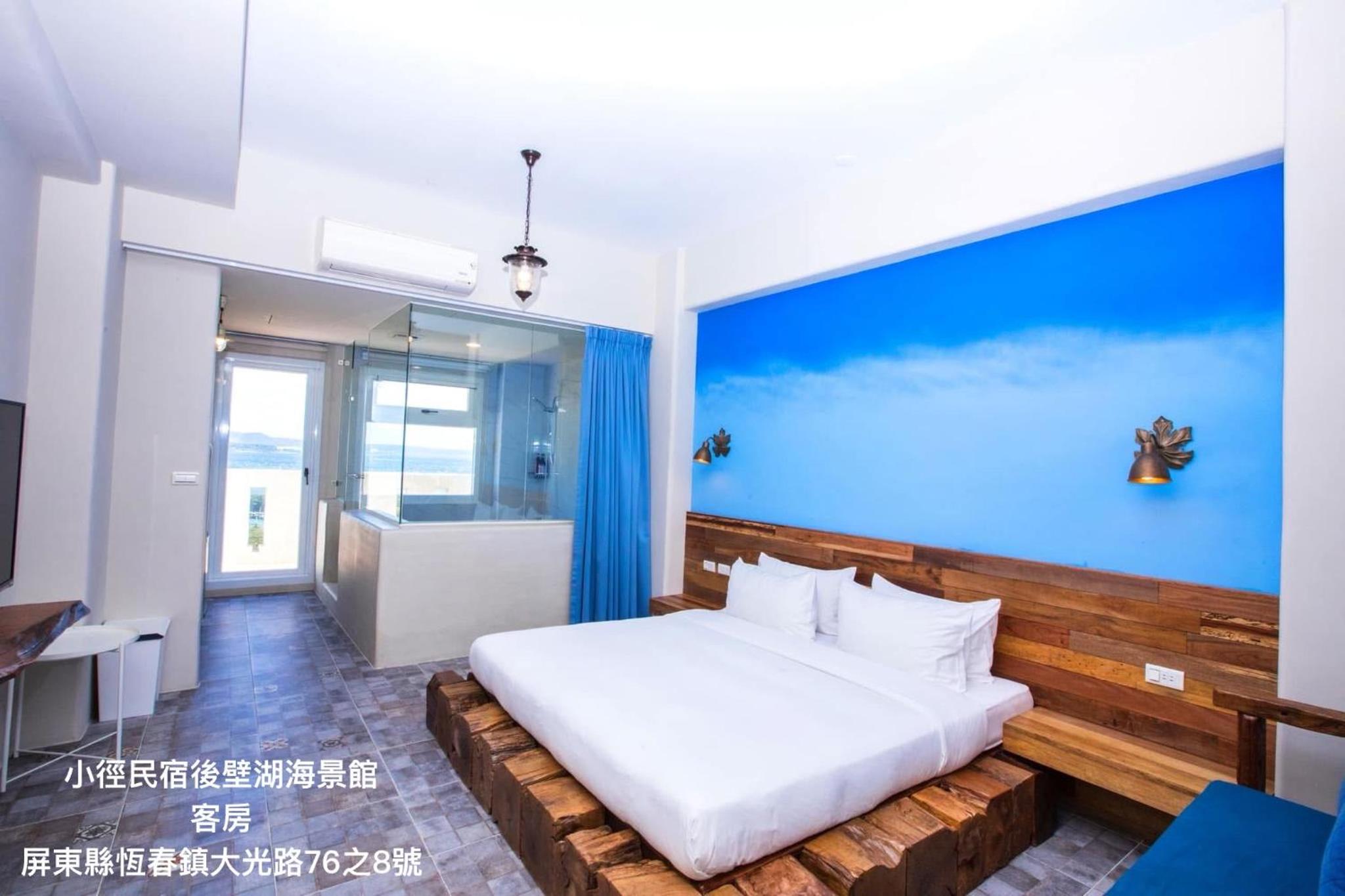 Deluxe Double Room with Balcony and Sea View