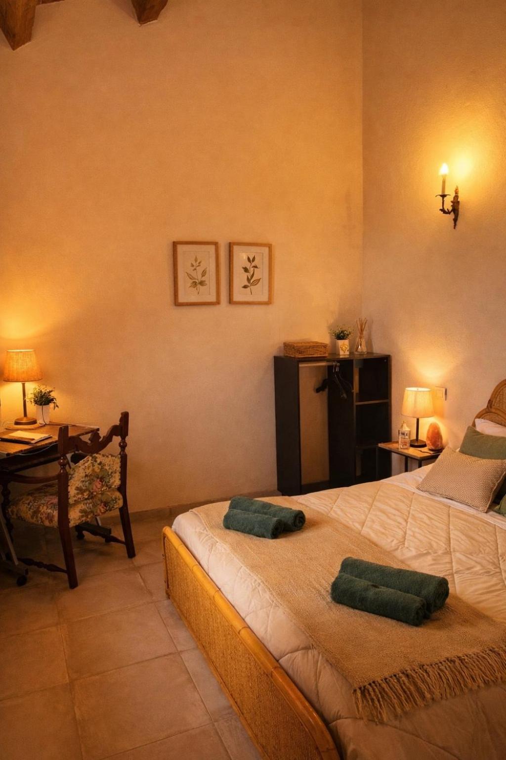 Double Room with Private External Bathroom