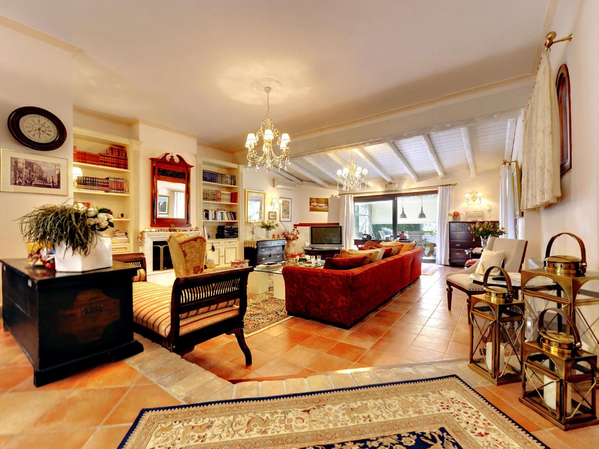 Deluxe Villa