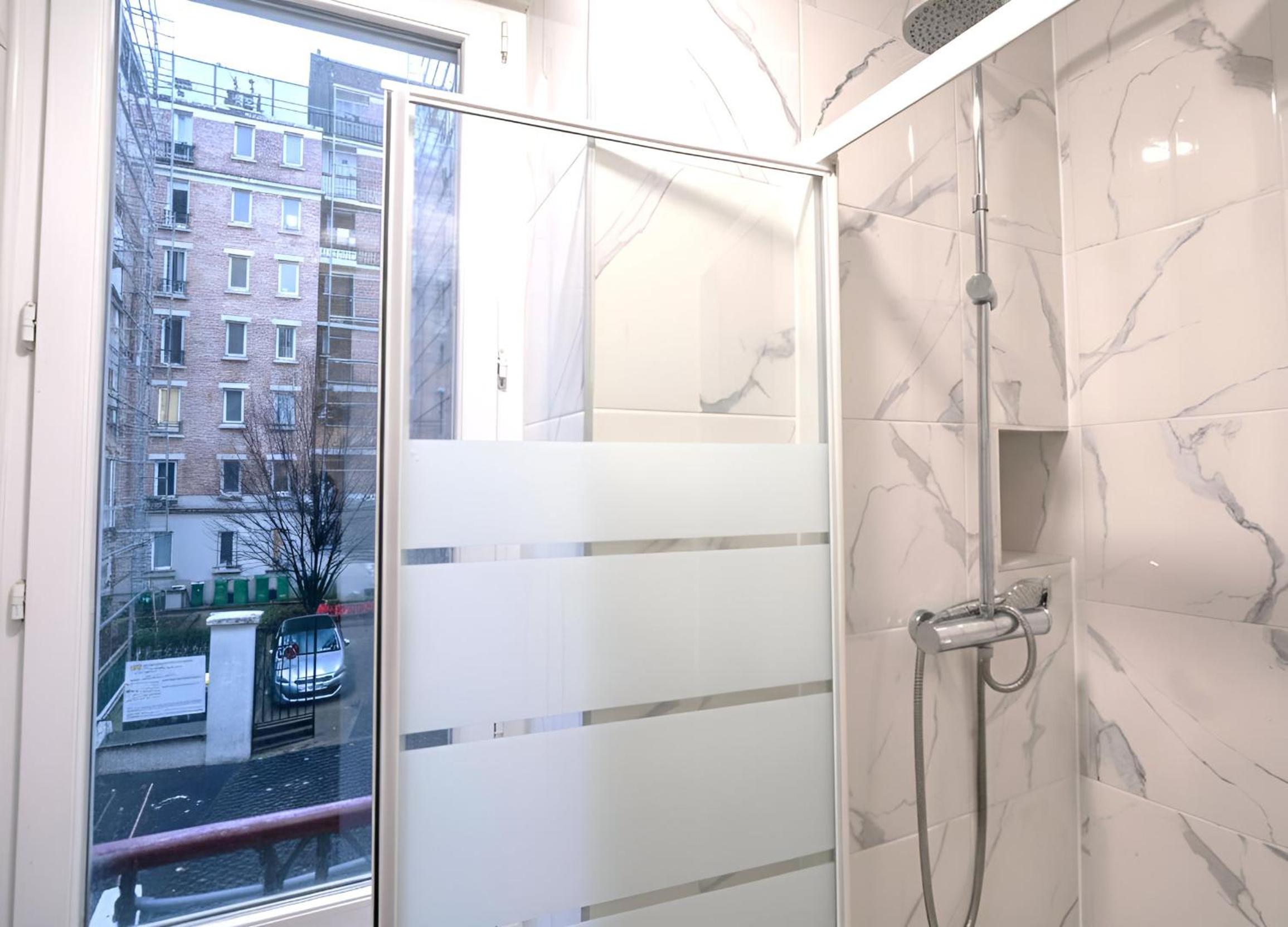 Single Room with Shared Toilet photo 1