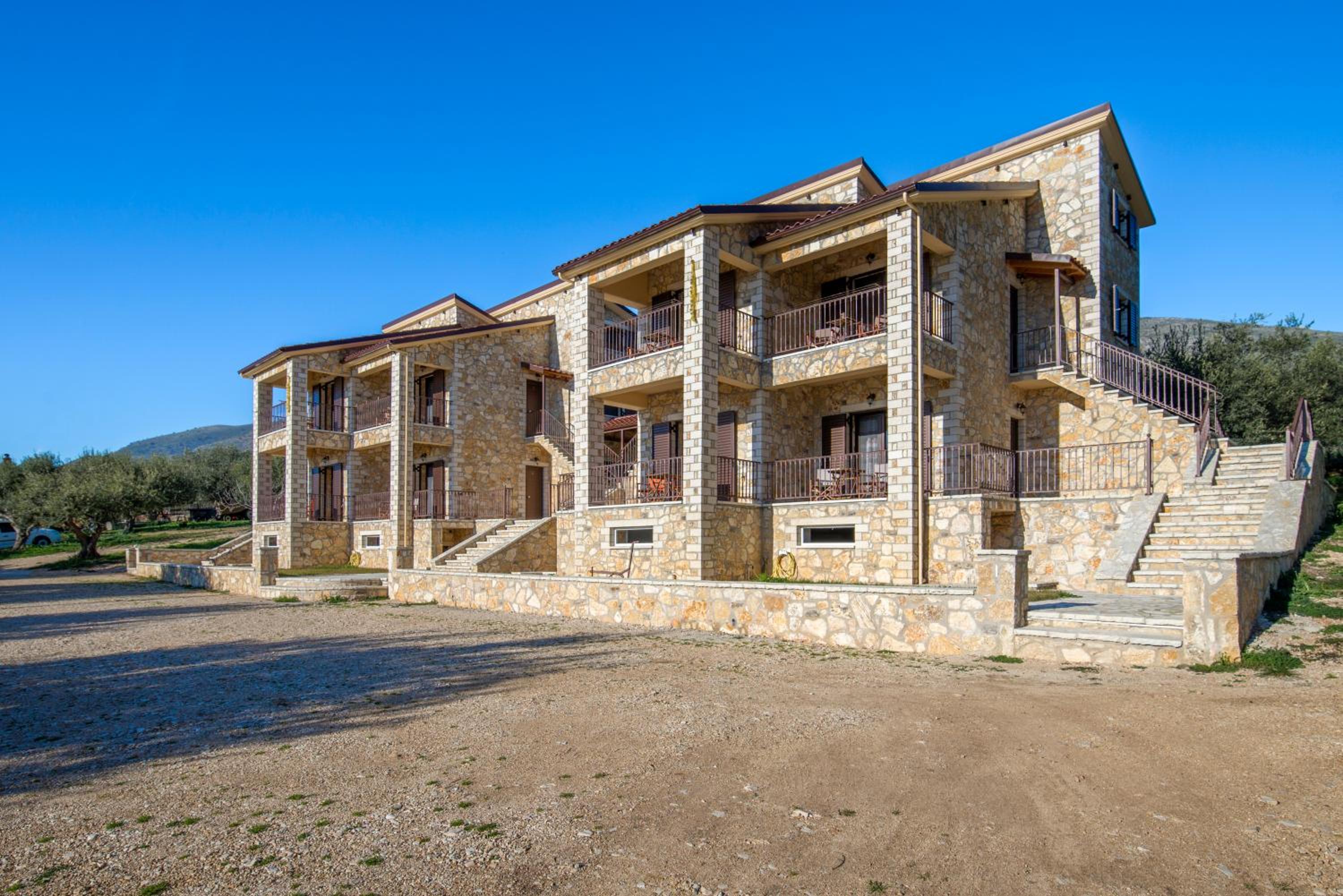 Studio Apartment with Sea View - Photo 5