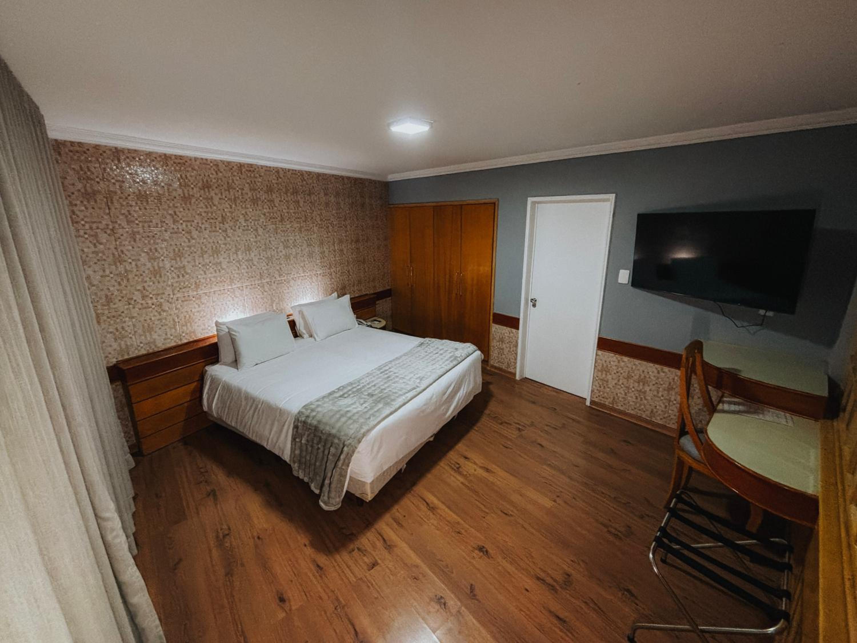 Master Family Suite