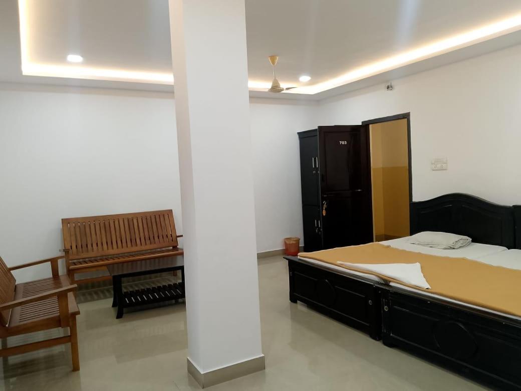 Deluxe Double Room photo 2