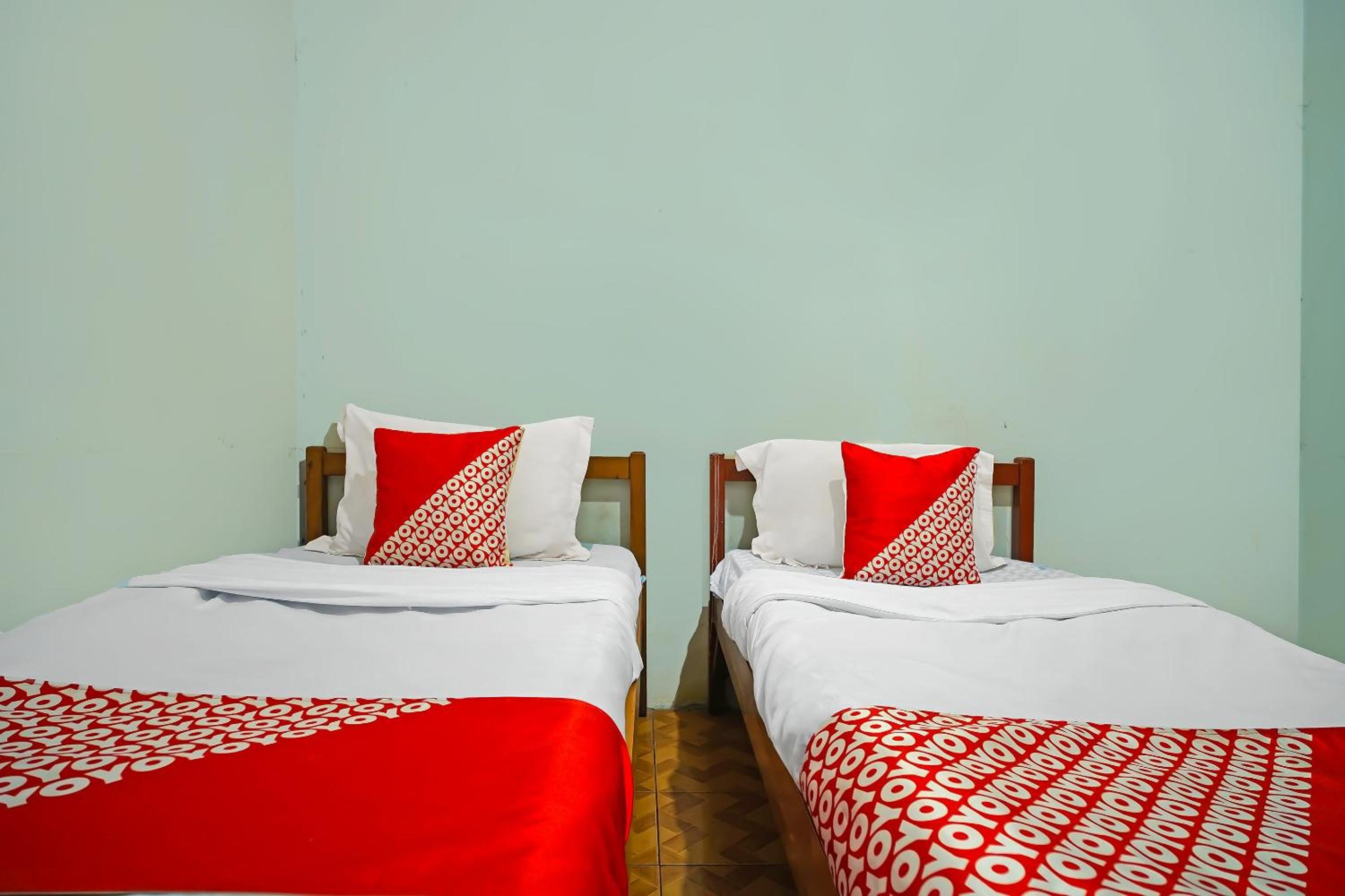Deluxe Twin Room photo 2