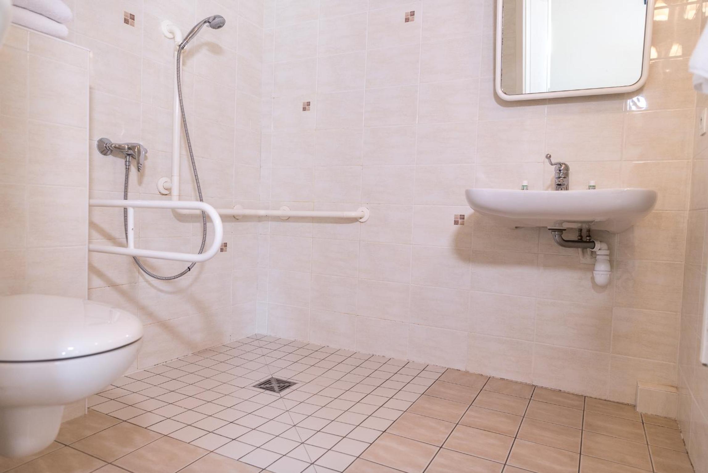 Studio (1-2 Adults) - Photo 4