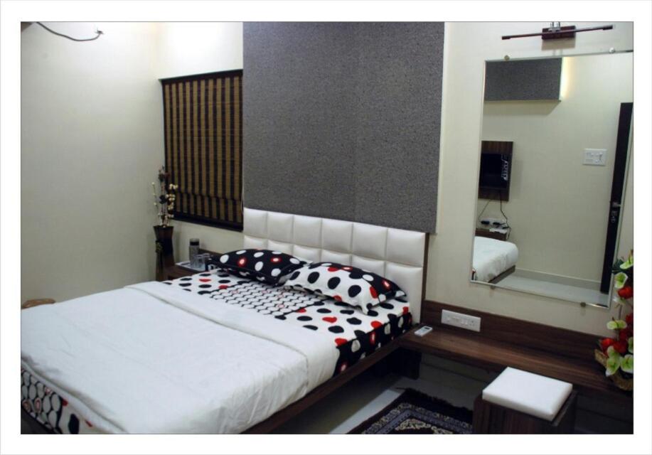 Deluxe Double Room photo 2