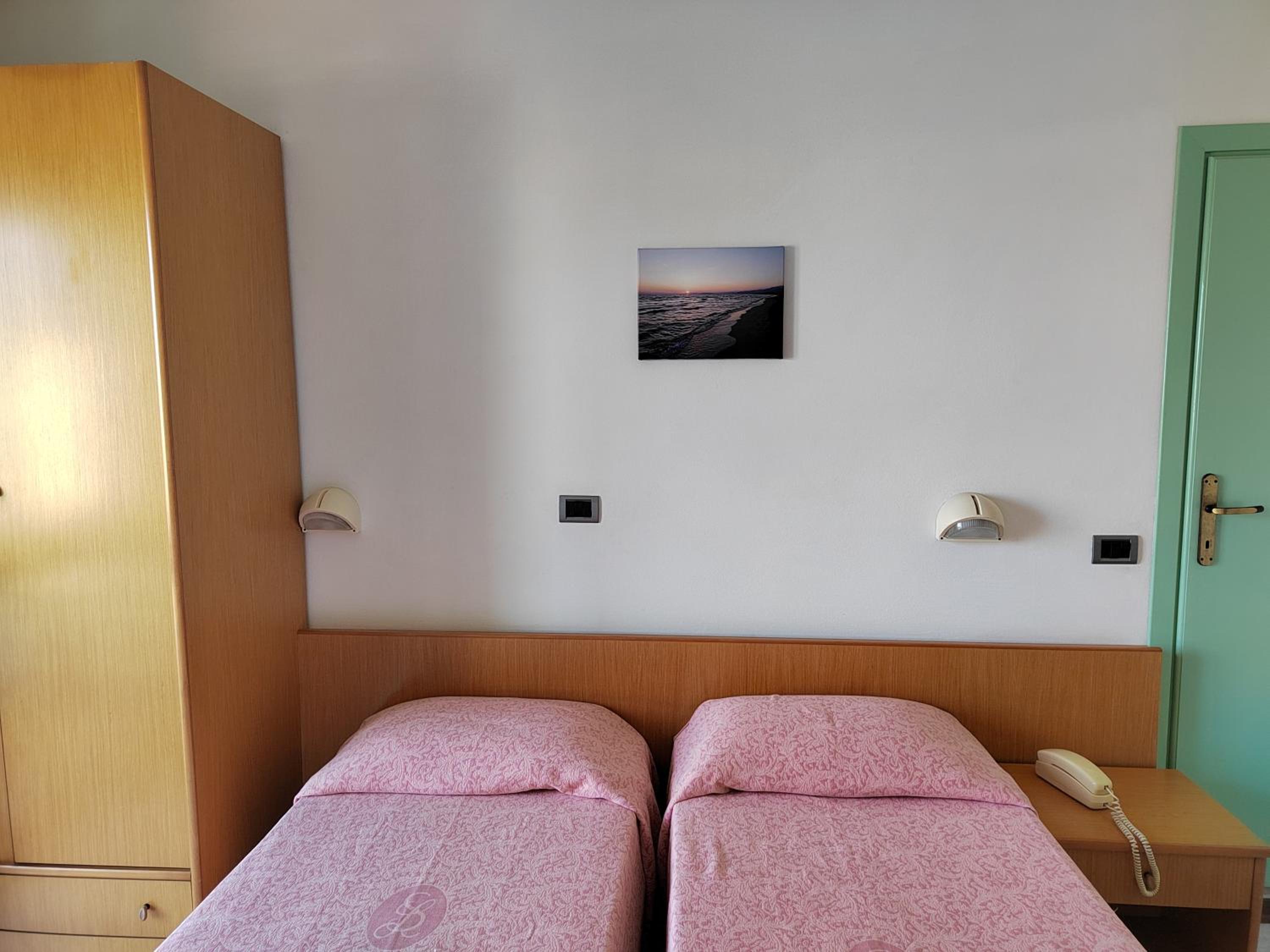 Economy Single Room photo 3