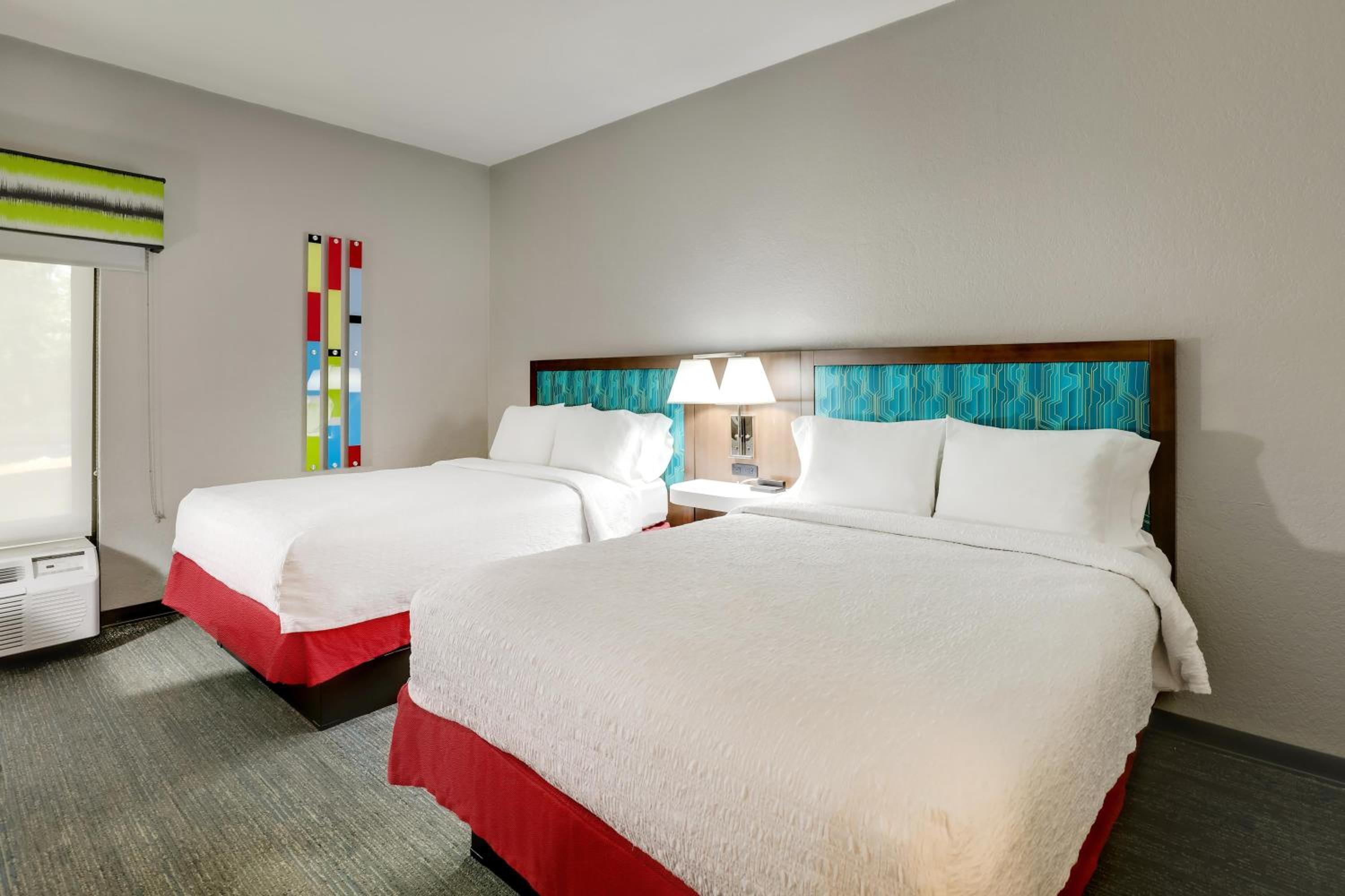 Queen Room with Two Queen Beds (4 Adults)