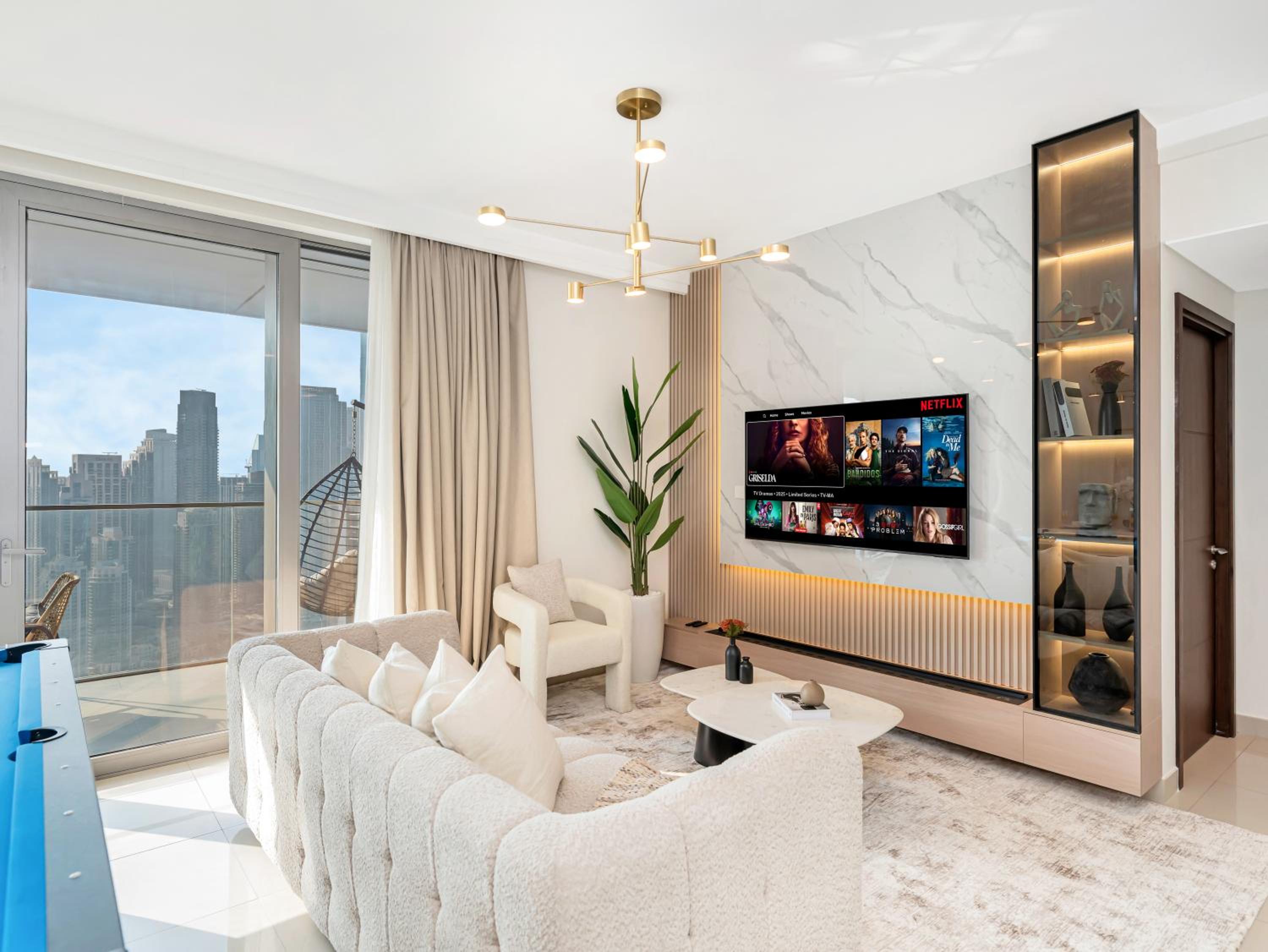 Four-Bedroom Penthouse Apartment photo 3