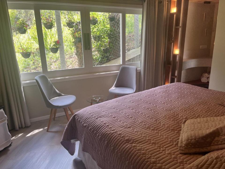 Large Double Room photo 2