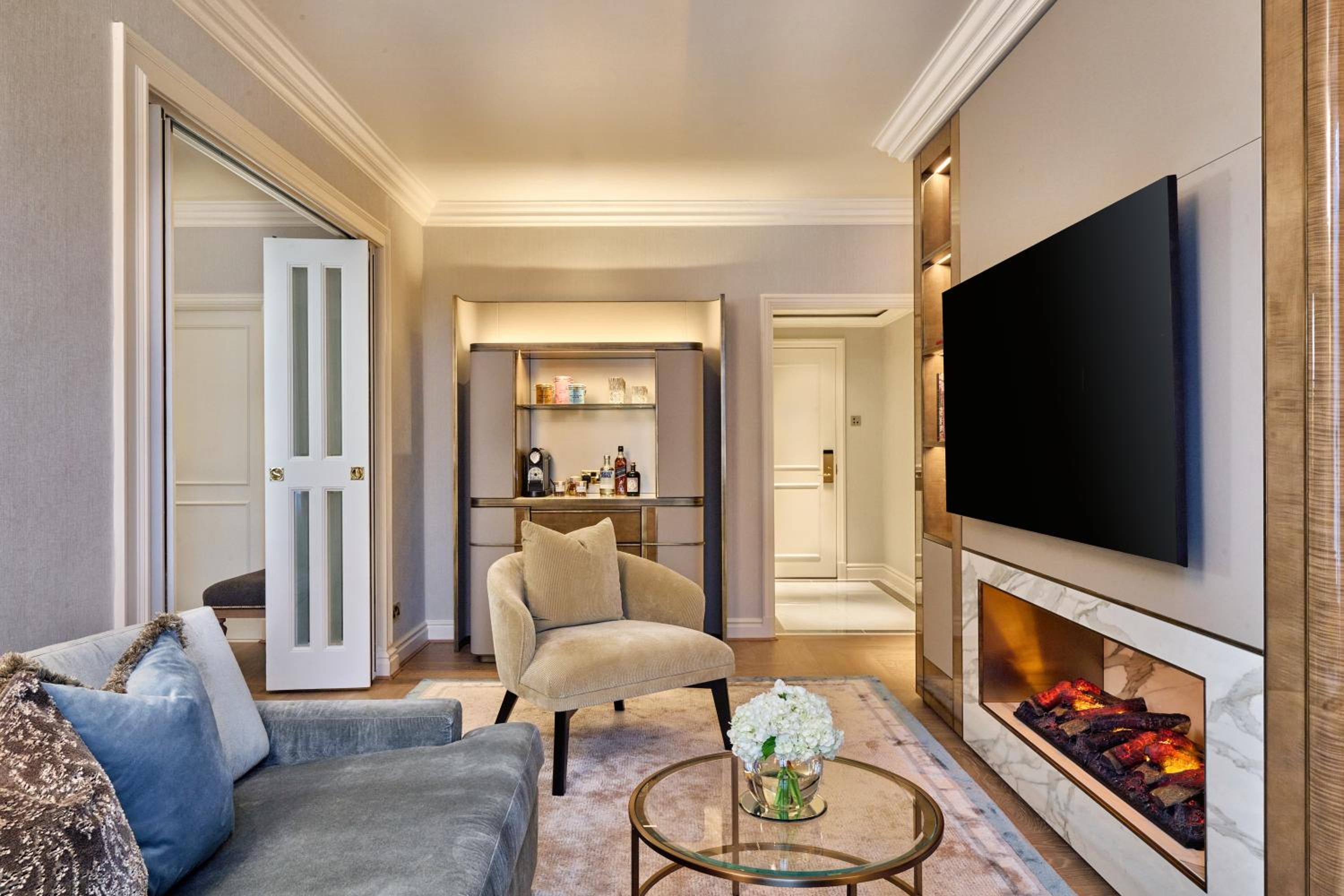 One-Bedroom Suite