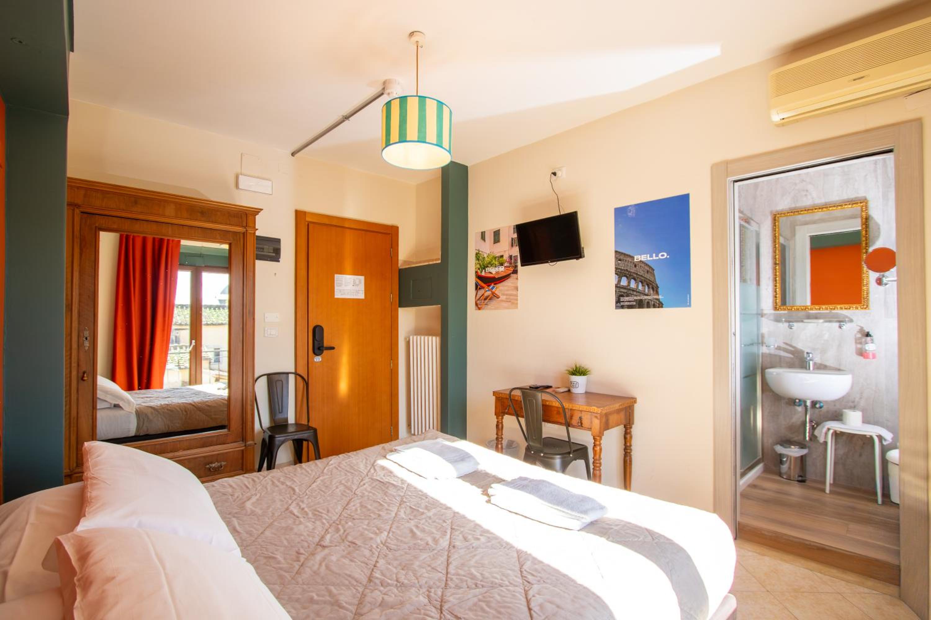 Double or Twin Room photo 1